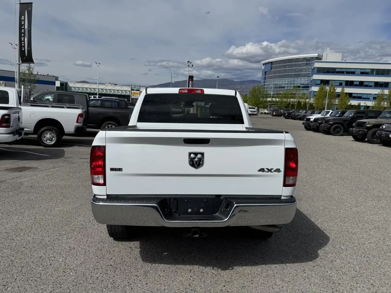 RAM 1500 снимка RAM 1500