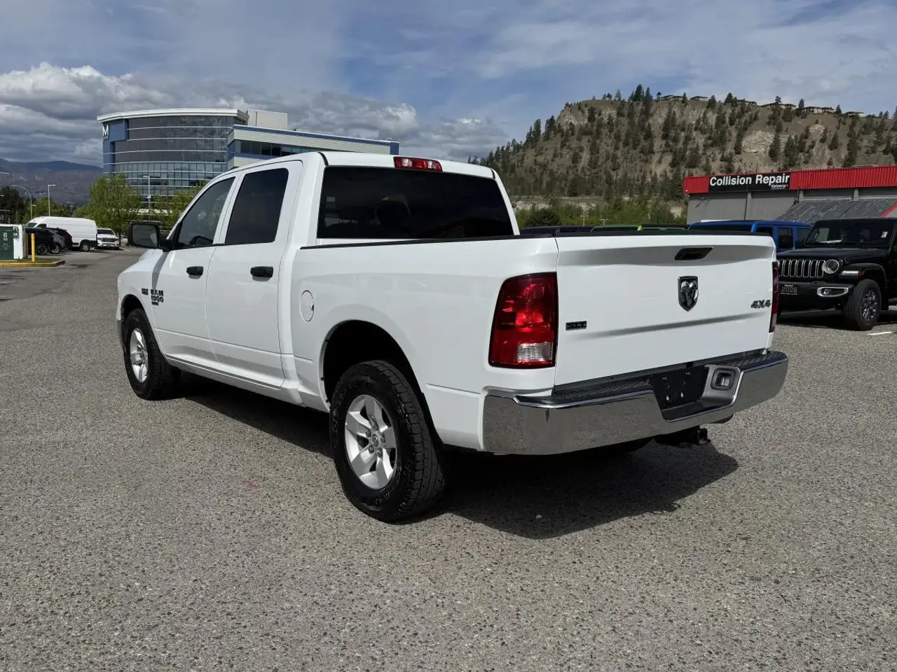 RAM 1500 снимка RAM 1500