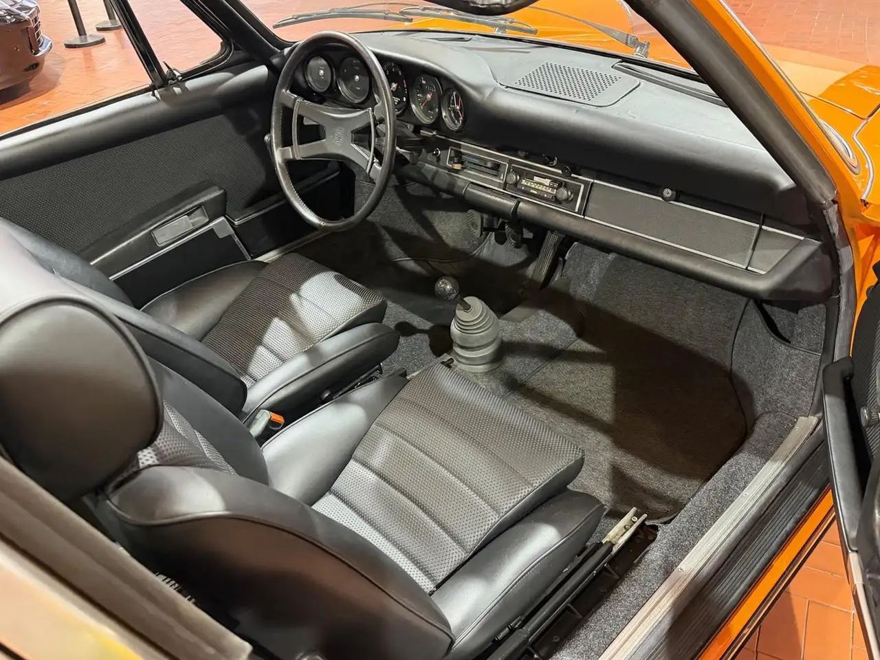 Porsche 911 2.2 T Targa - Italiana-Targa nera Roma, foto 11
