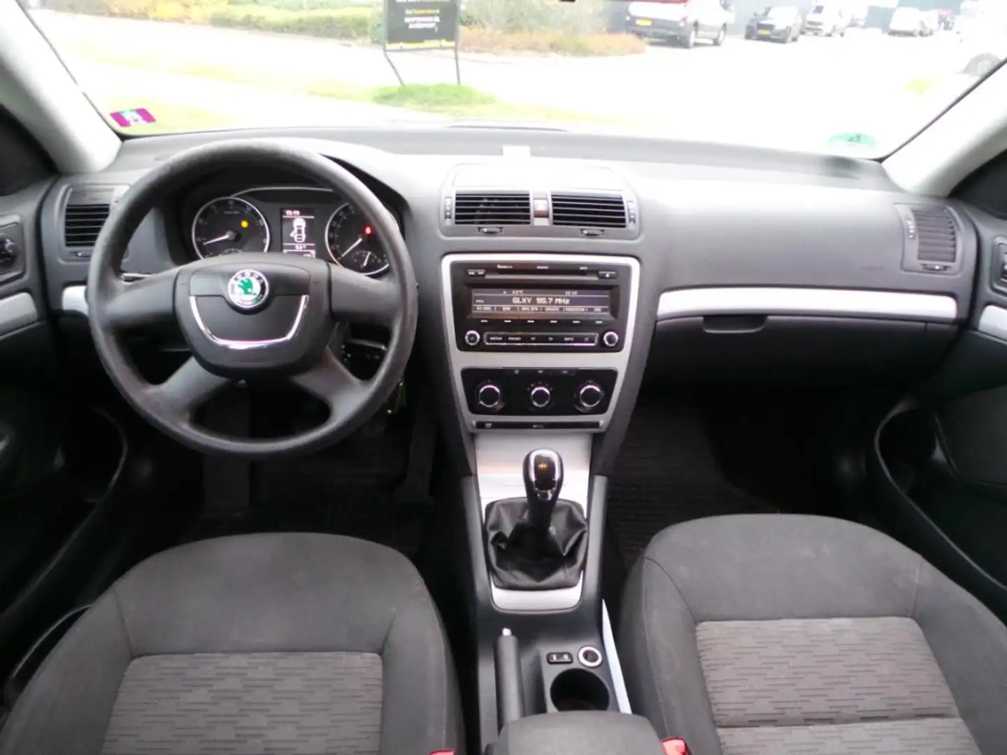 Skoda Octavia Combi 1.2 TSI Ambition ( INRUIL MOGELIJK ) Gris - 2