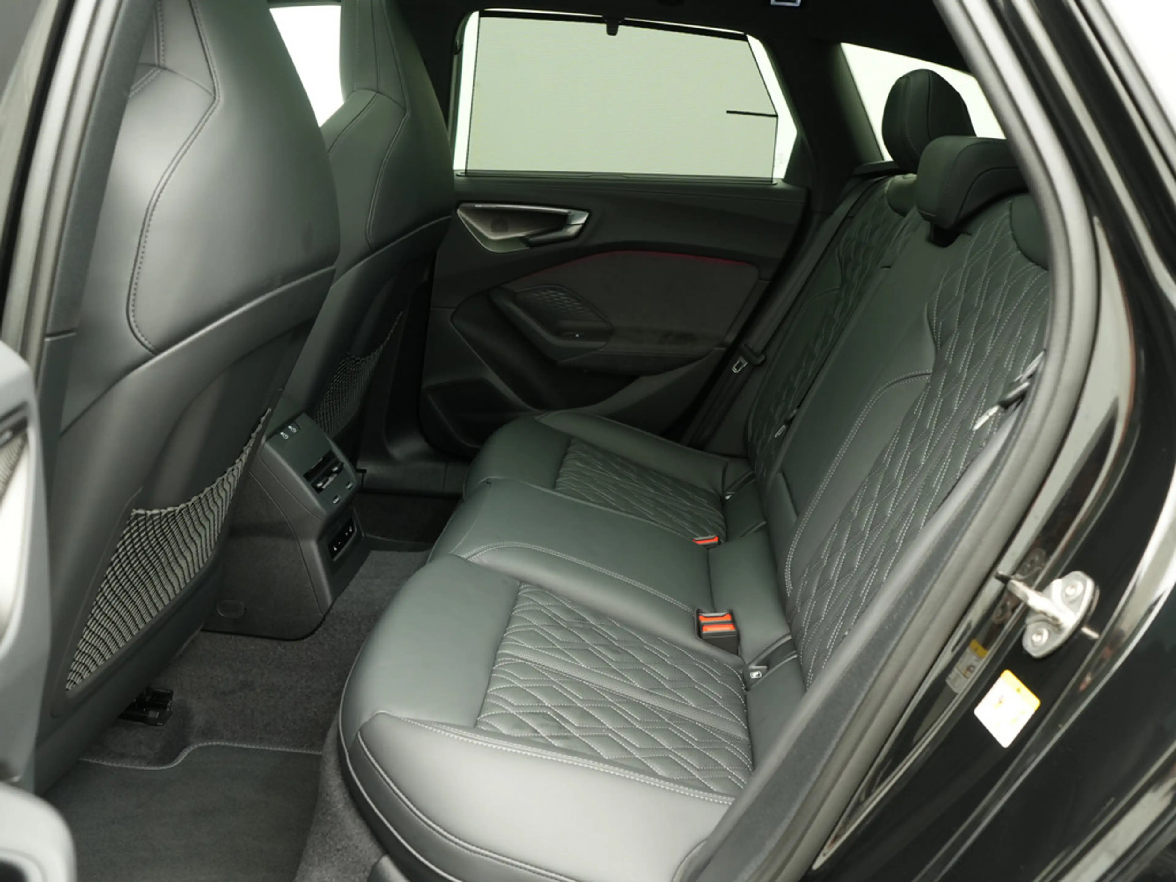 Audi S5 Avant quattro ACC AHK PANO NAVI LEDER 360° — photo 14