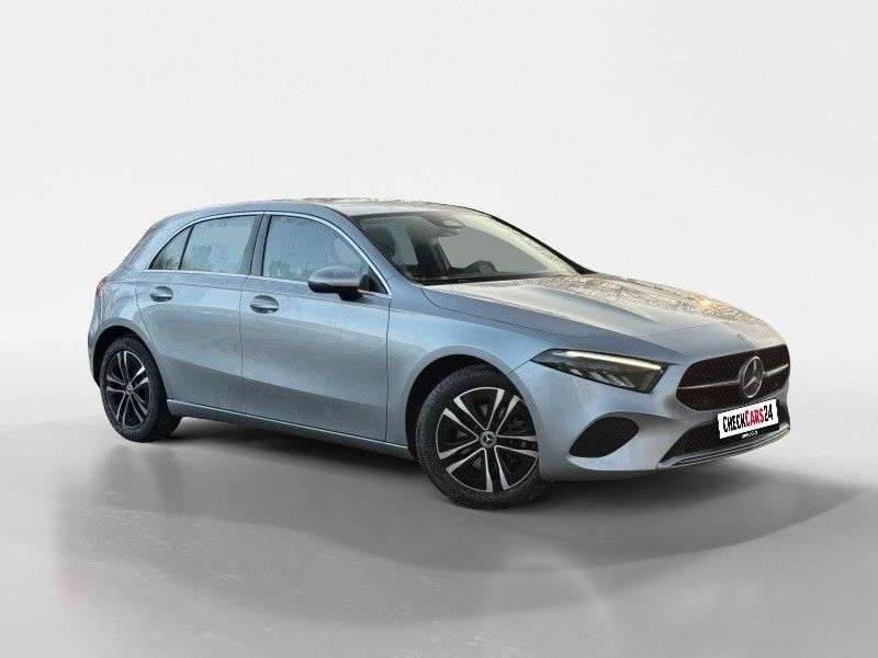 Mercedes-Benz A 220