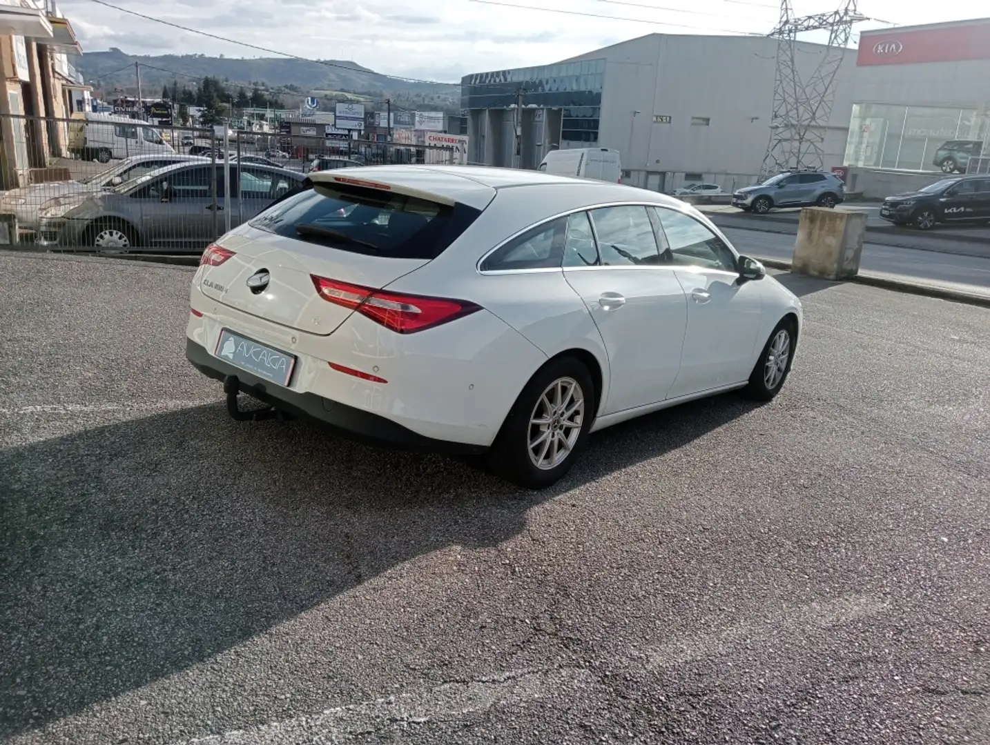 Mercedes-Benz MERCEDES-BENZ Clase CLA Berlina  Manual de 5 Puert Blanco - 2