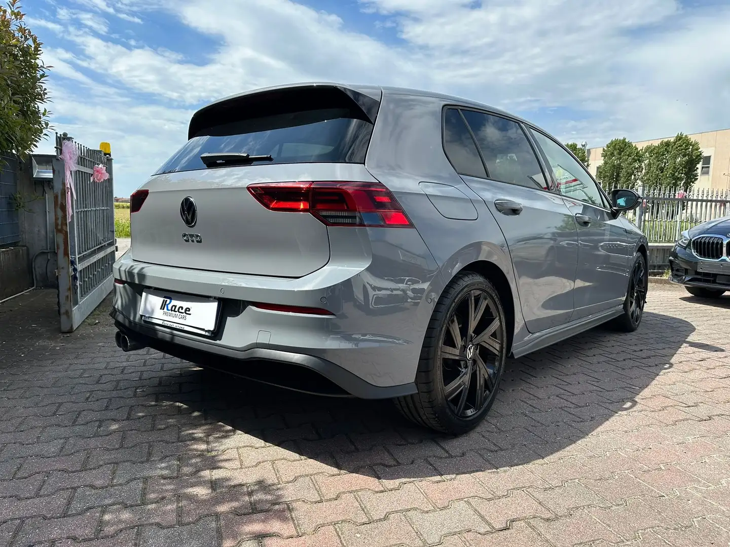 Volkswagen Golf 8 GTD 2.0 TDI DSG 200CV VARI COLORI E ALLESTIMENT Grigio - 2