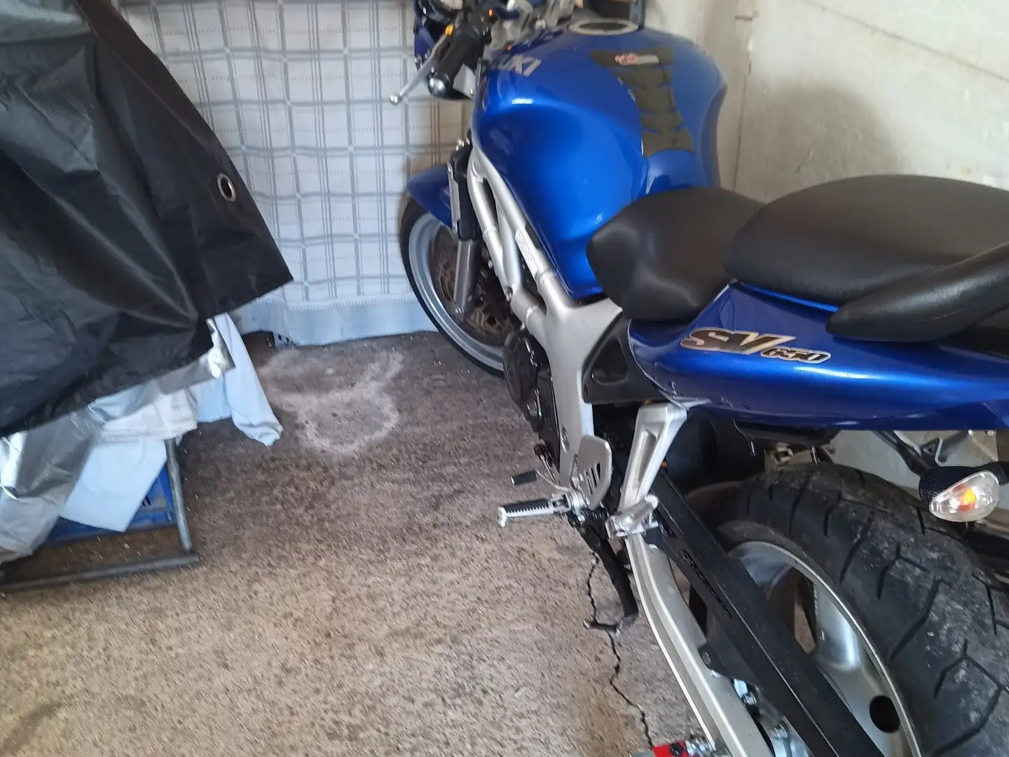 Suzuki SV 650 naked Azul - 2