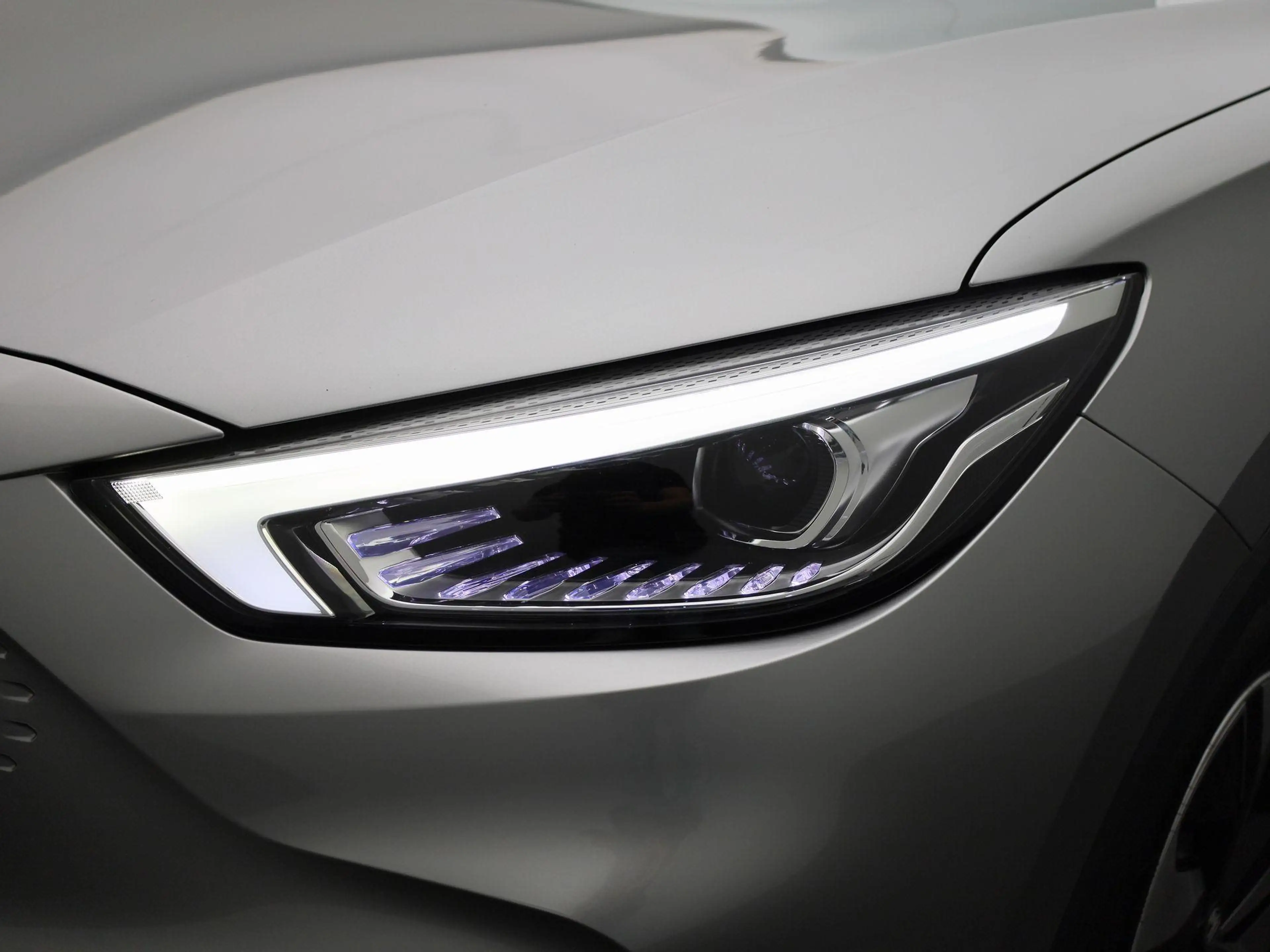 MG ZS MG EV EV Long Range Luxury 70 kWh — photo 14