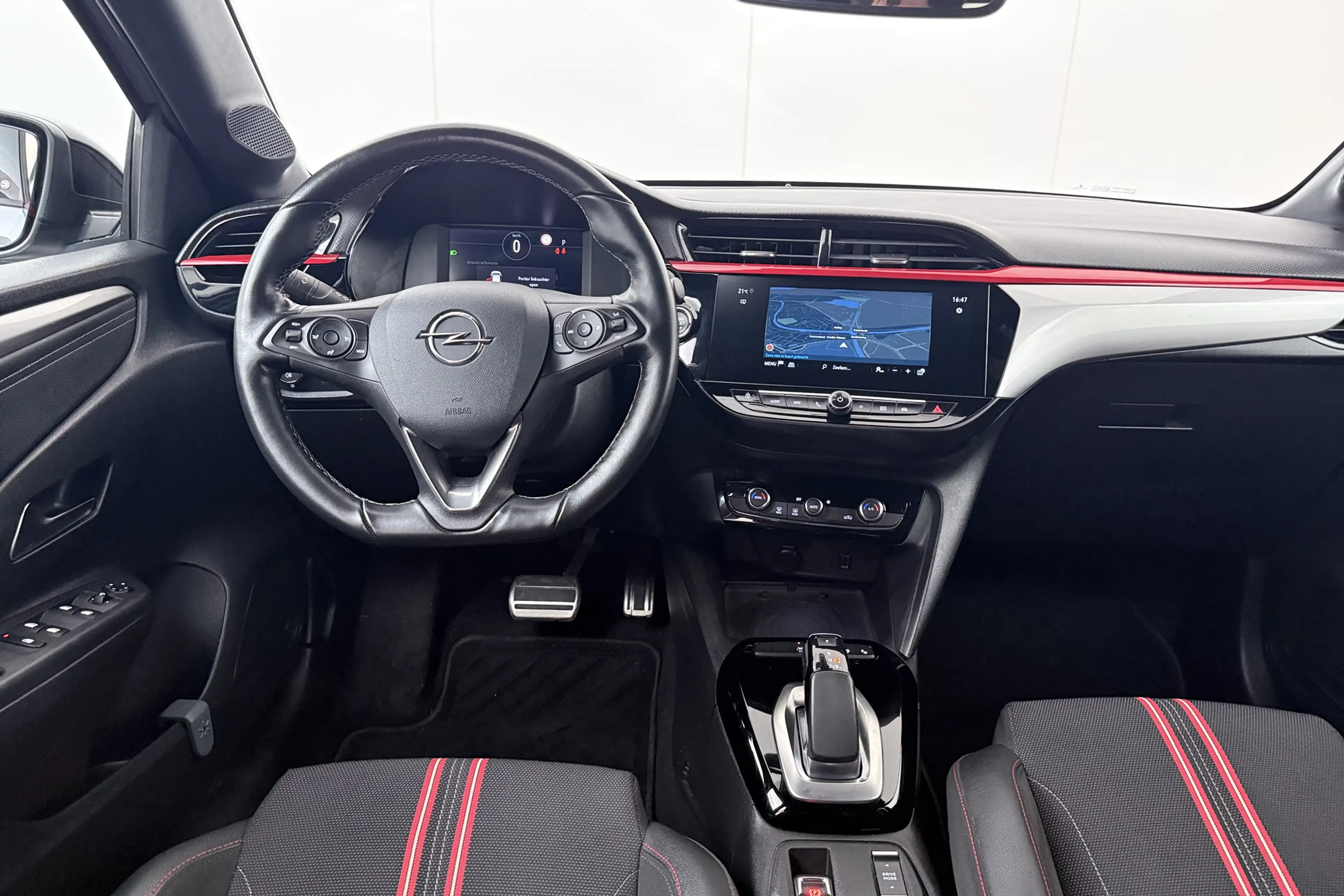 Opel Corsa-e GS Line 50 kWh Warmtepomp Carplay Camera — photo 9