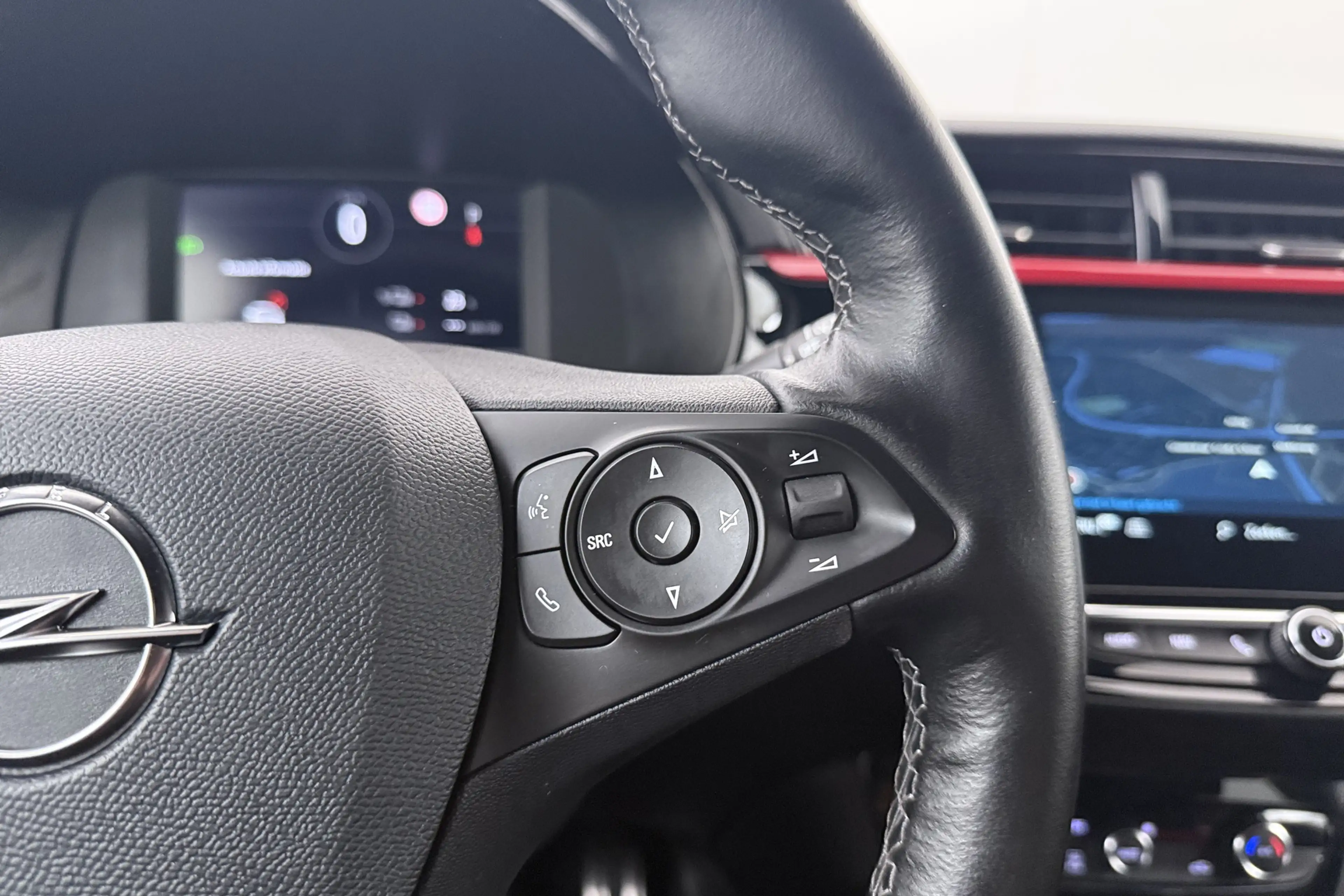 Opel Corsa-e GS Line 50 kWh Warmtepomp Carplay Camera — photo 18