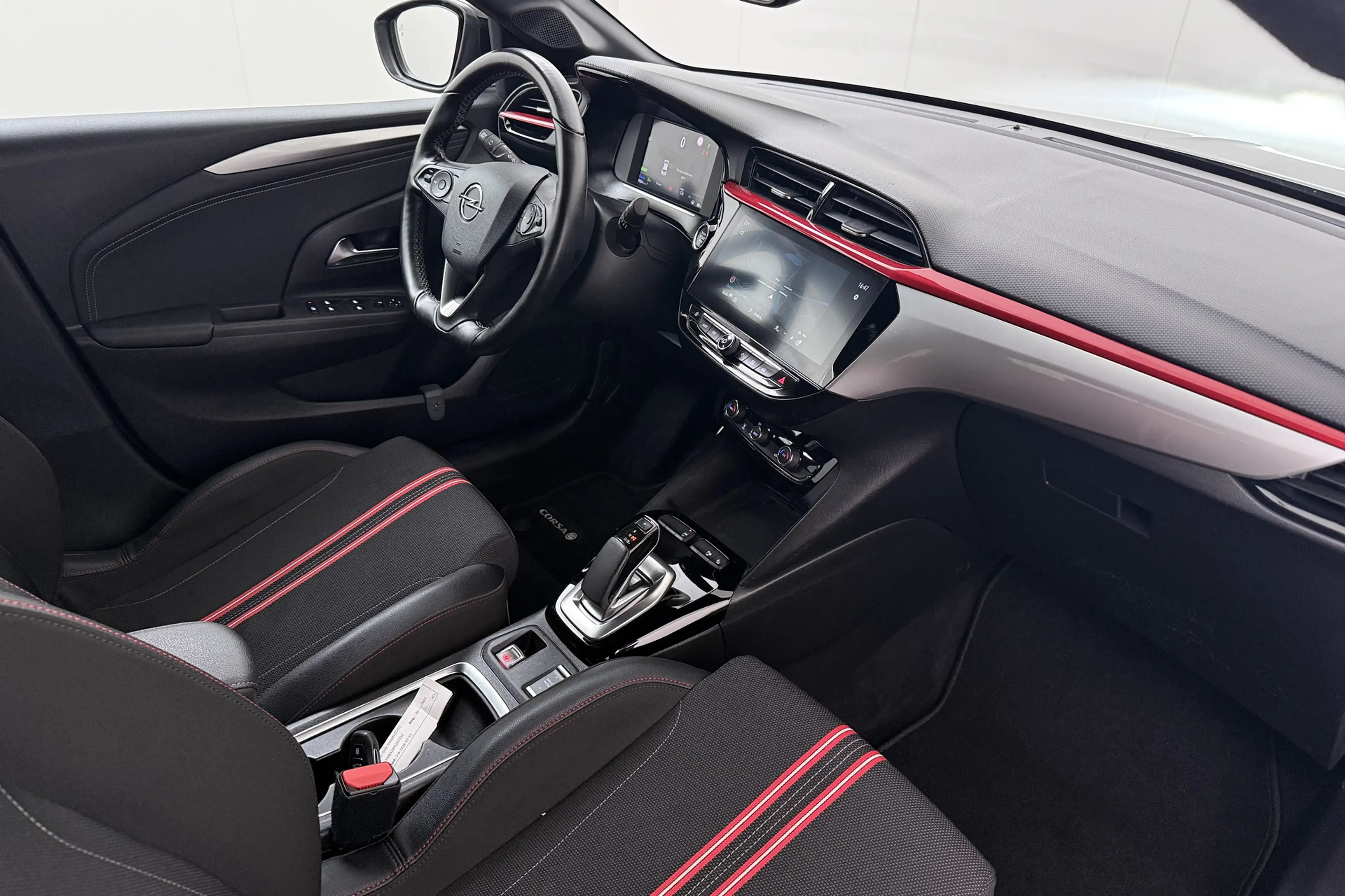 Opel Corsa-e GS Line 50 kWh Warmtepomp Carplay Camera — photo 15