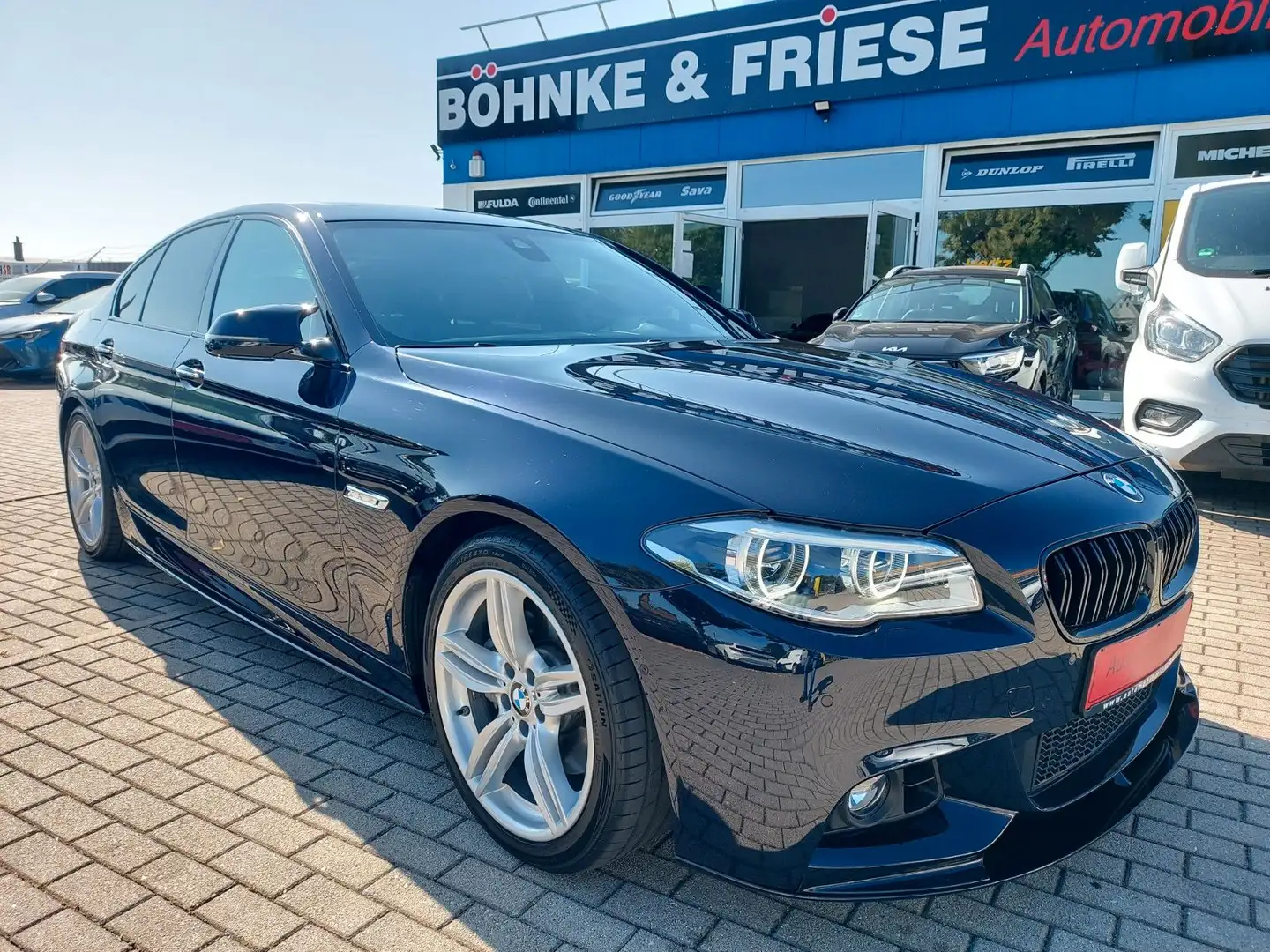 BMW 550 i Limousine Autom. M-Sport HUD Glasdach H&K Noir - 1