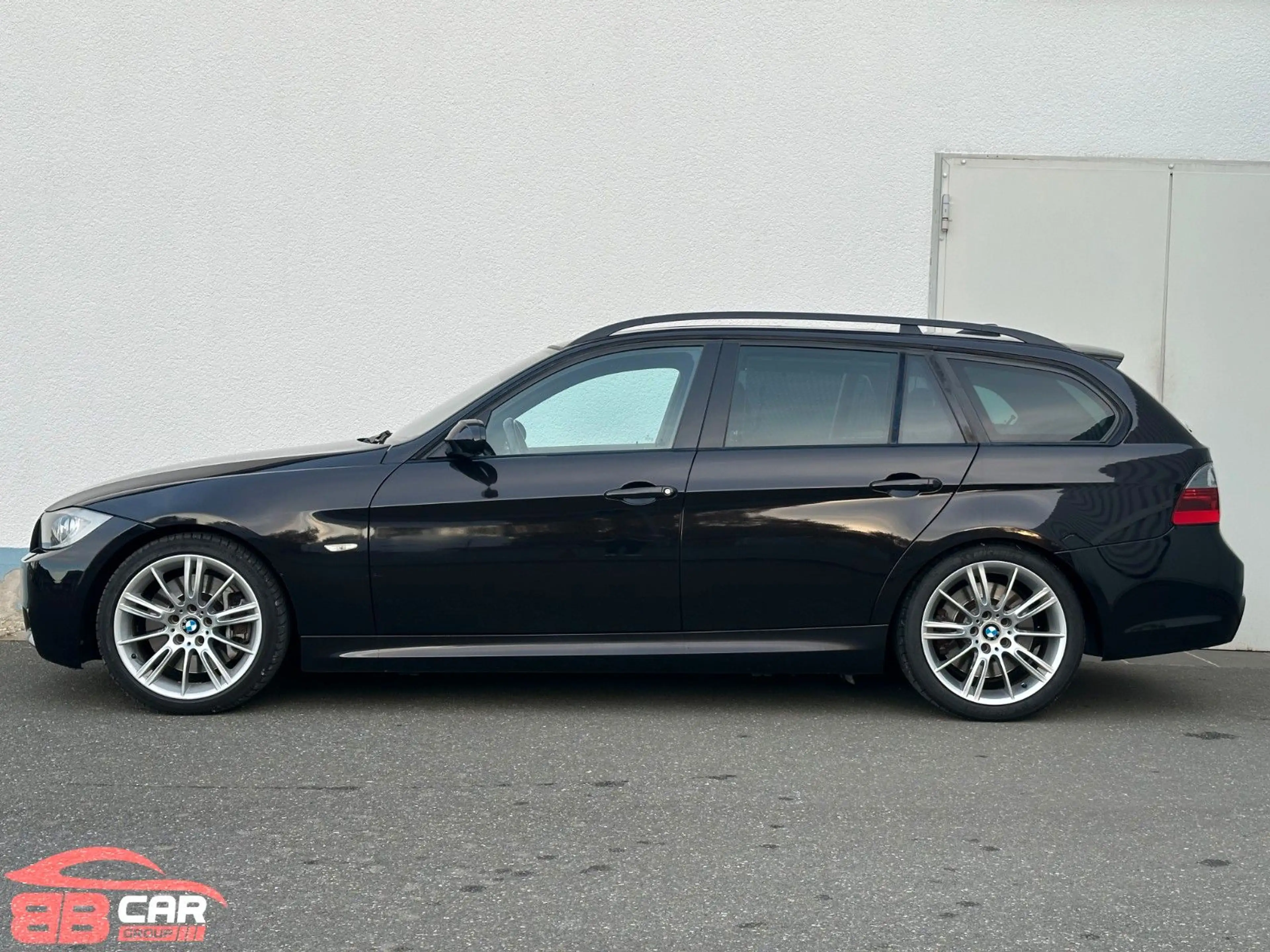 BMW 335 i Touring M-Paket Individual Orginalzustand ! — photo 8