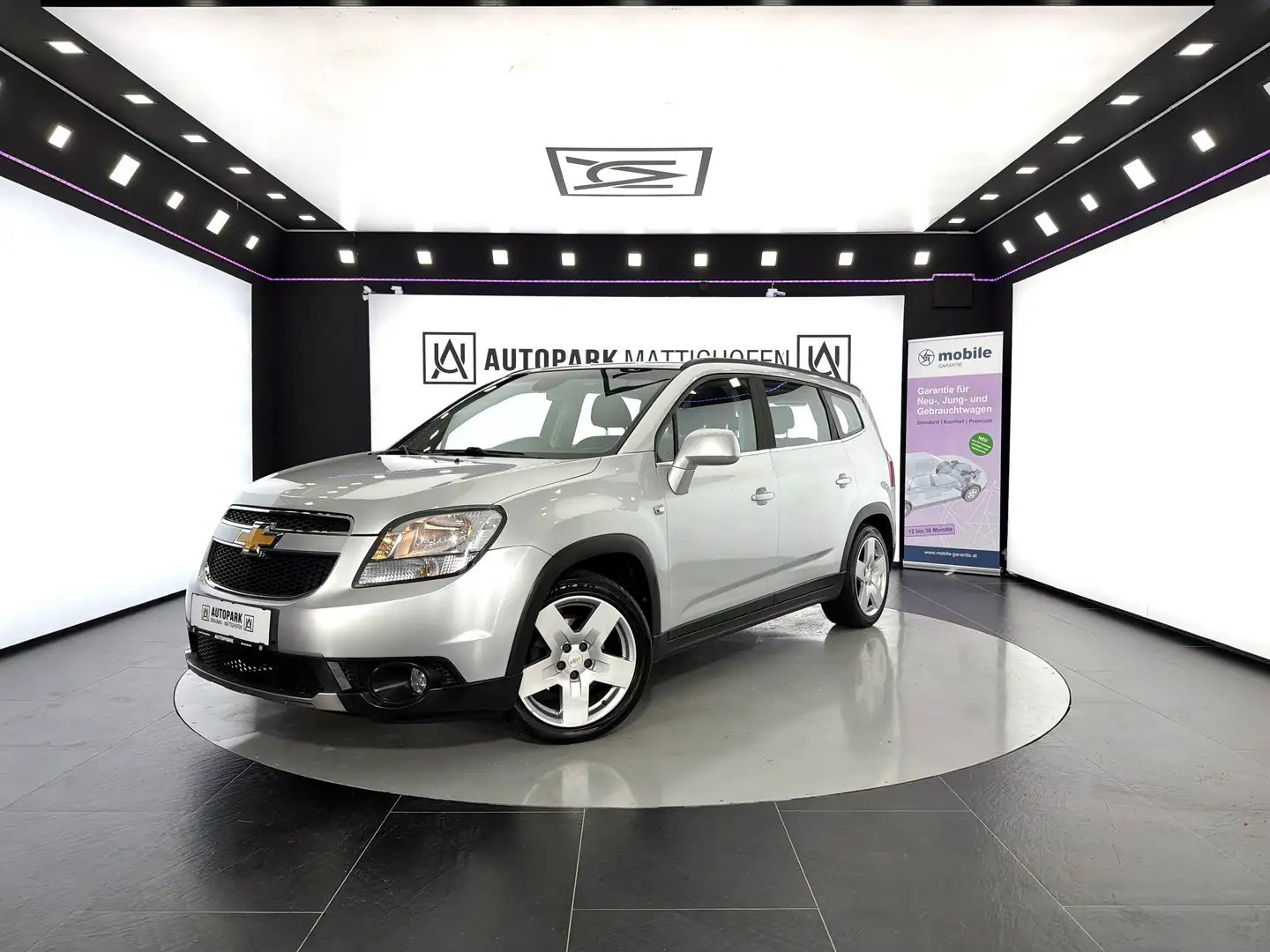 Chevrolet Orlando 1.8 LTZ *7.SITZER*NAVI*KLIMA* Grau - 1