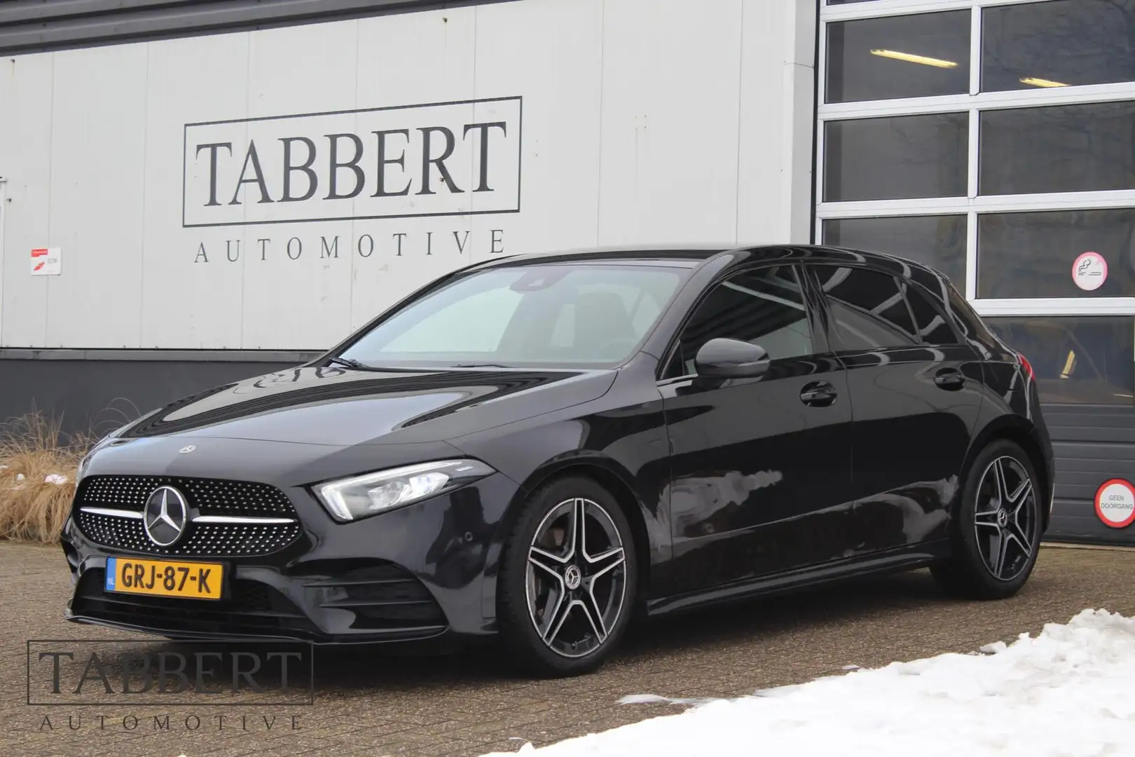 Mercedes-Benz A 180 Business Solution AMG Zwart Automaat Noir - 1