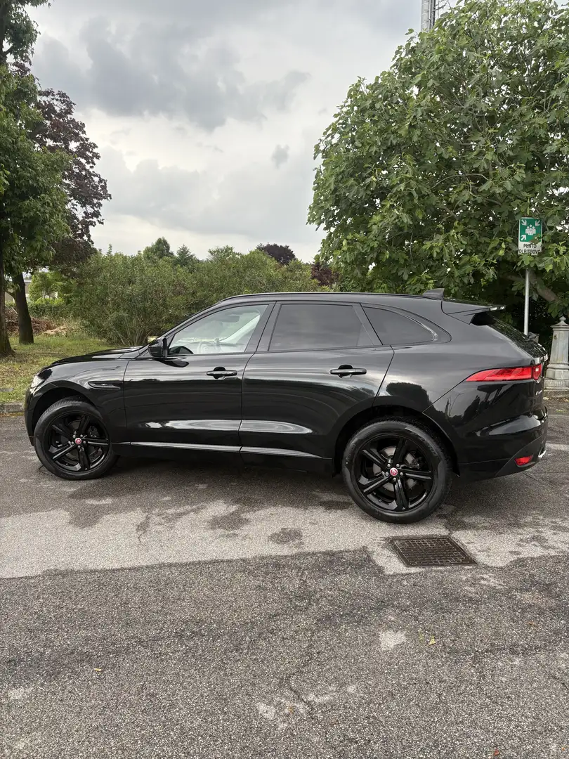 Jaguar F-Pace 2.0d i4 Pure 180cv auto my20 - 2