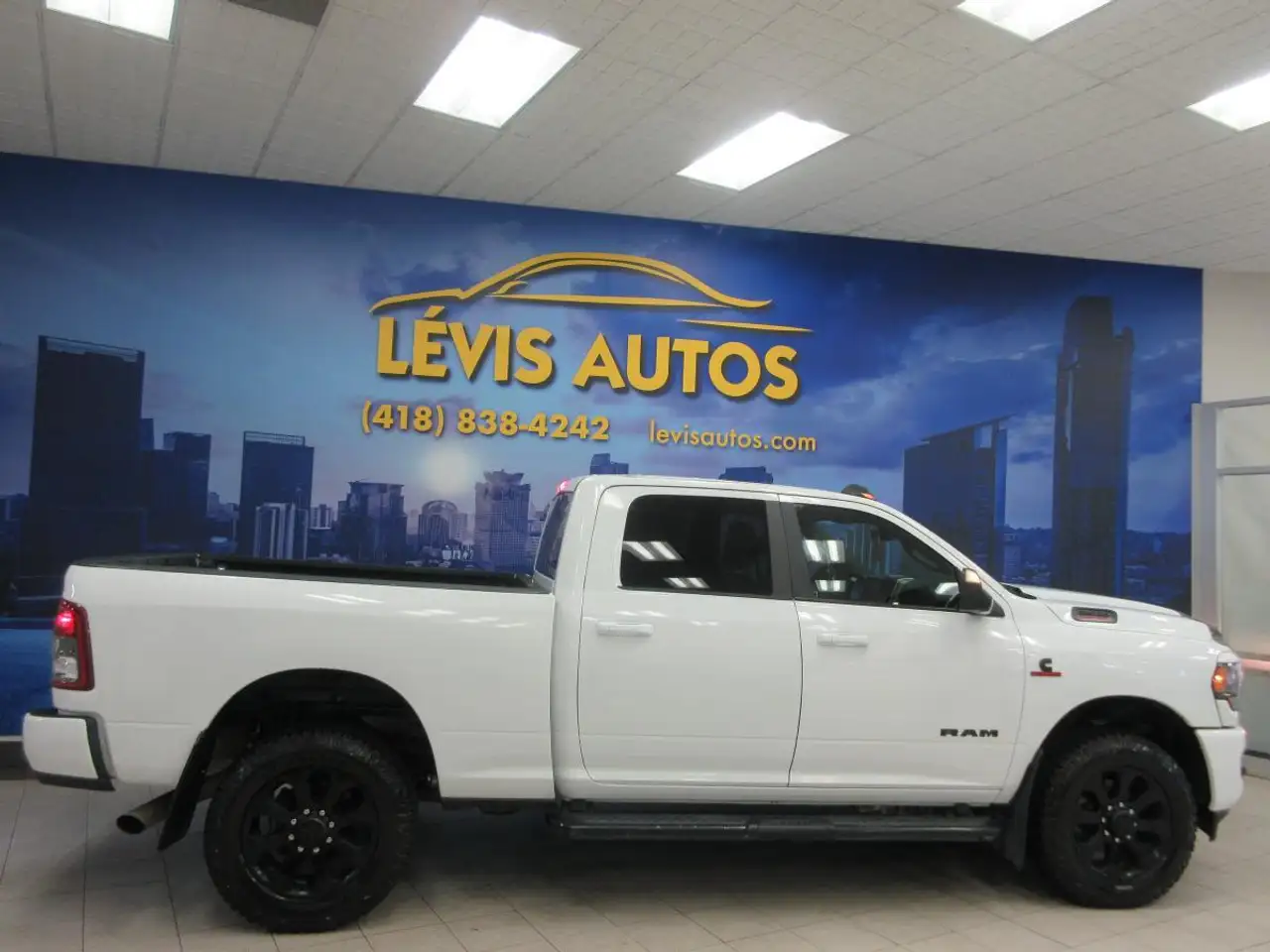 RAM 2500 снимка RAM 2500
