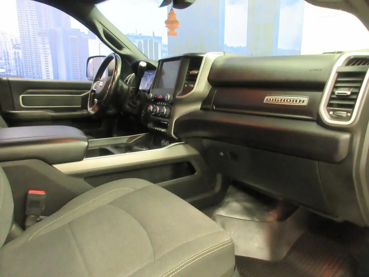 RAM 2500 снимка RAM 2500