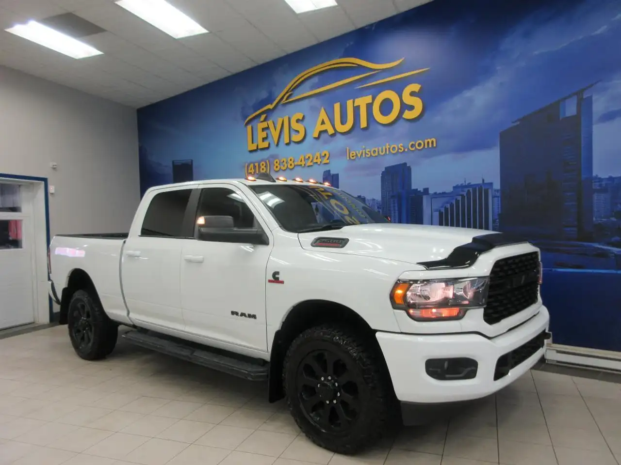 RAM 2500 снимка RAM 2500
