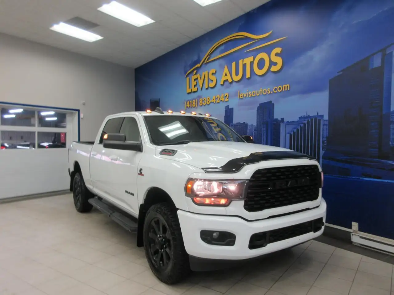 RAM 2500 снимка RAM 2500