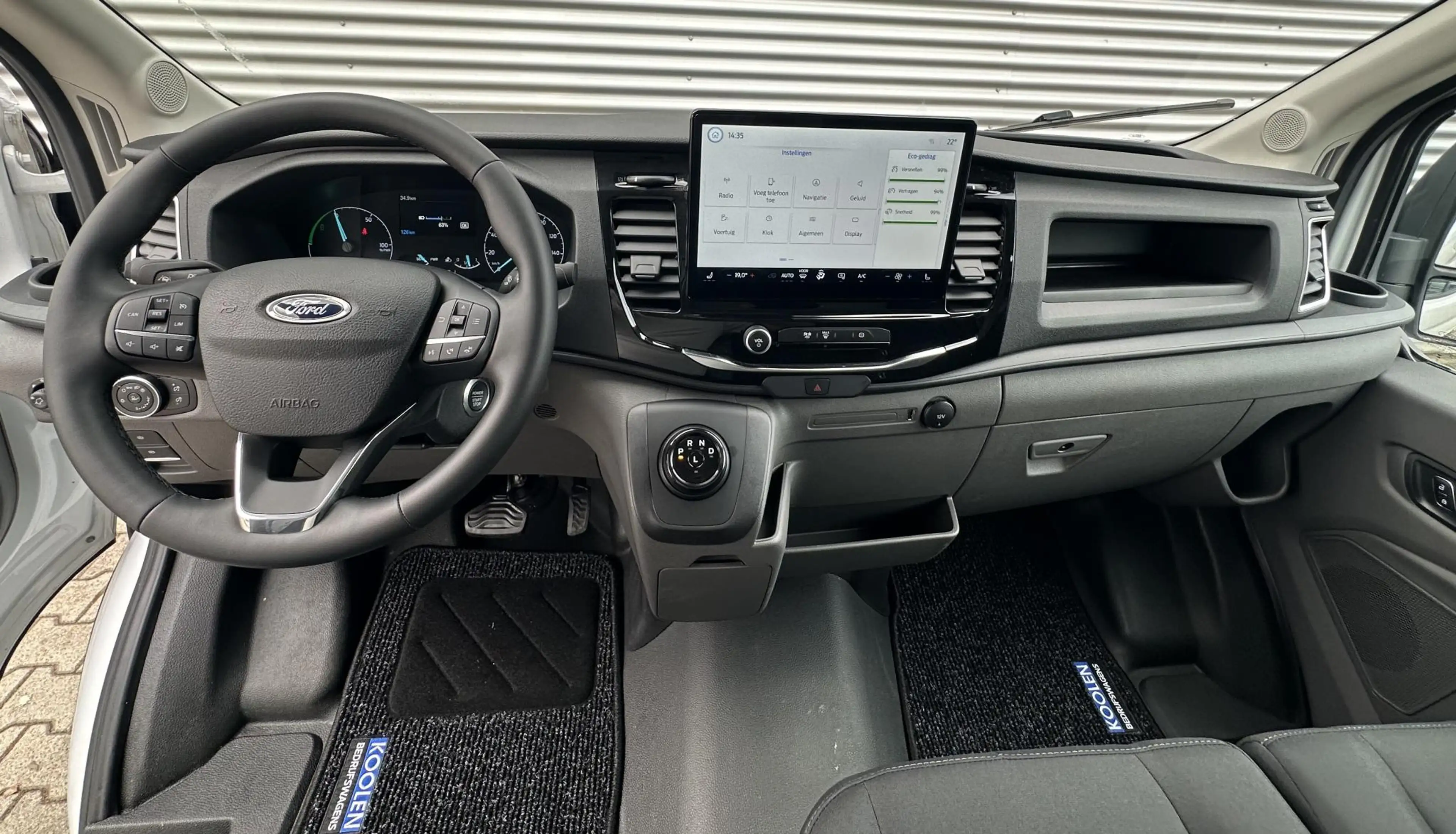 Ford E-Transit 350 Trend NIEUW bakwagen met laadklep — photo 2