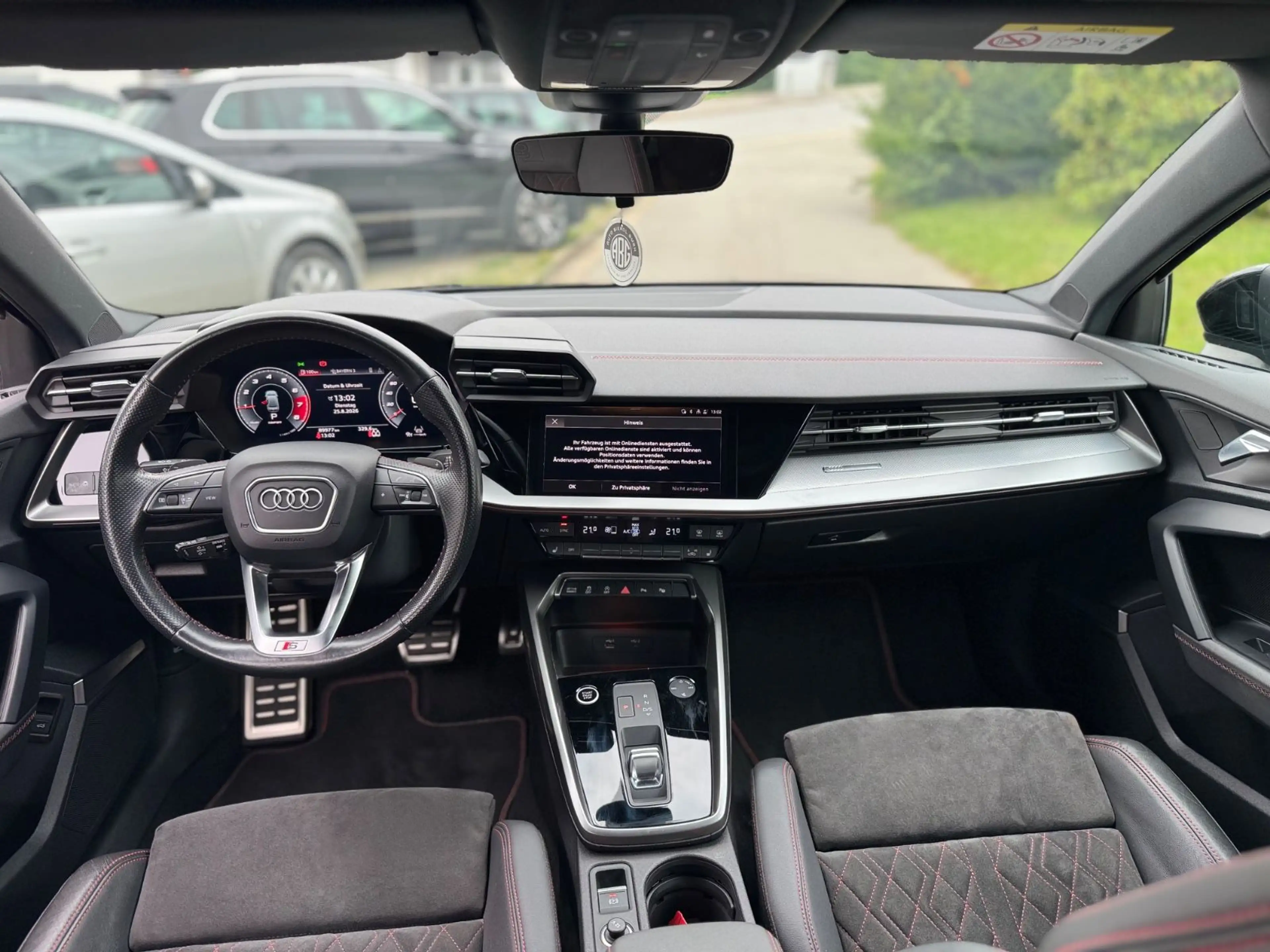 Audi A3 Limousine 35 TFSI S line — photo 14
