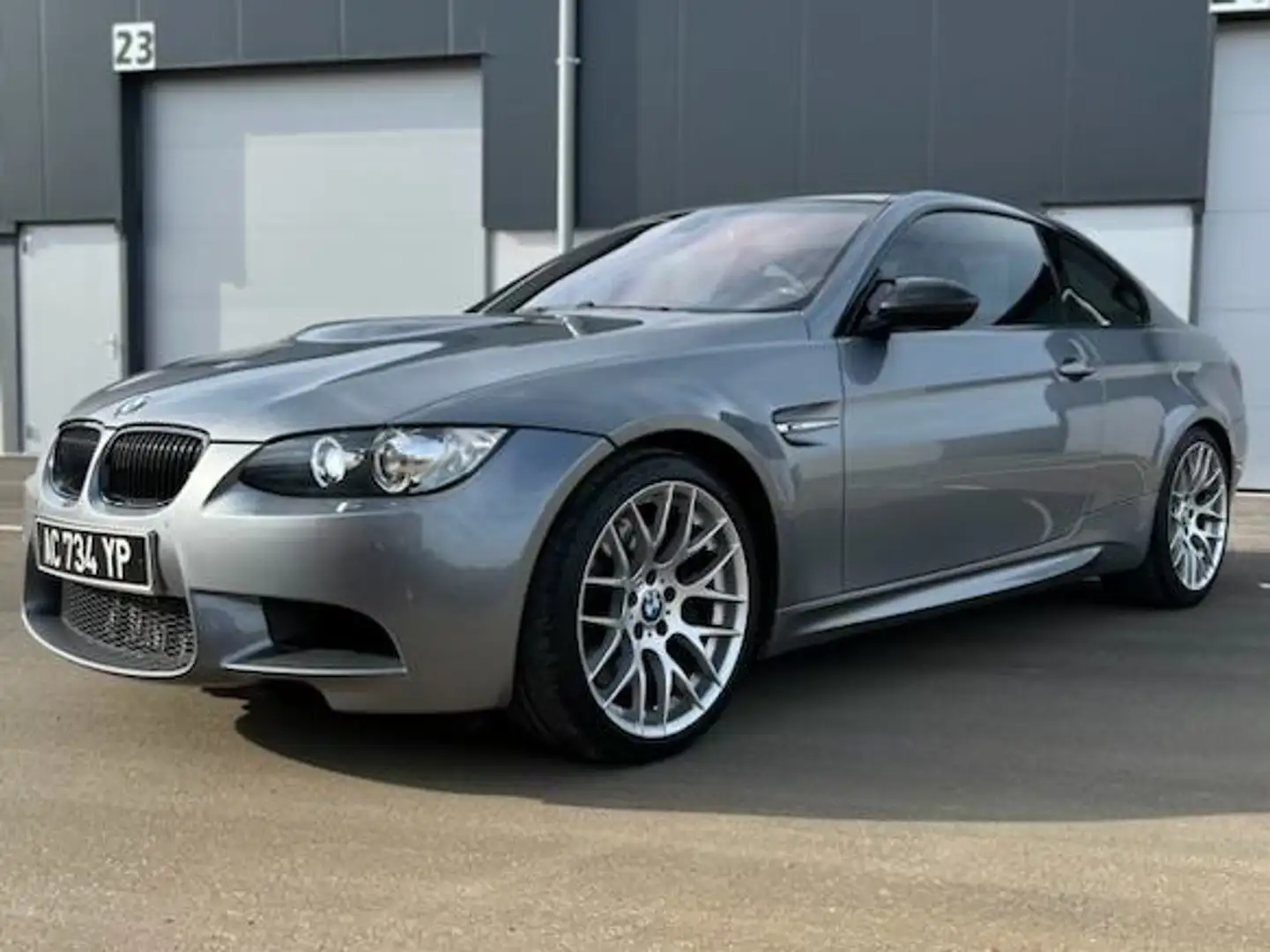 BMW M3 A Grey - 2