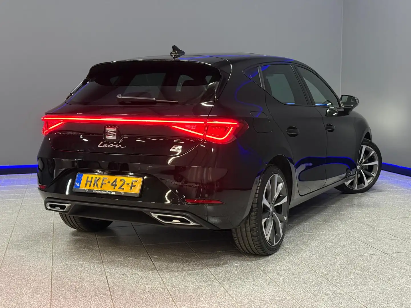 SEAT Leon 1.4 TSI eHybrid PHEV FR Pano|Camera|Memory Schwarz - 2