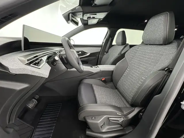 Peugeot 5008 view 7