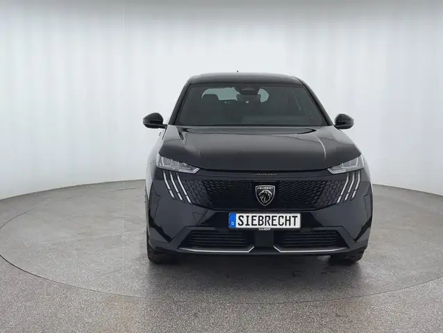 Peugeot 5008 view 2