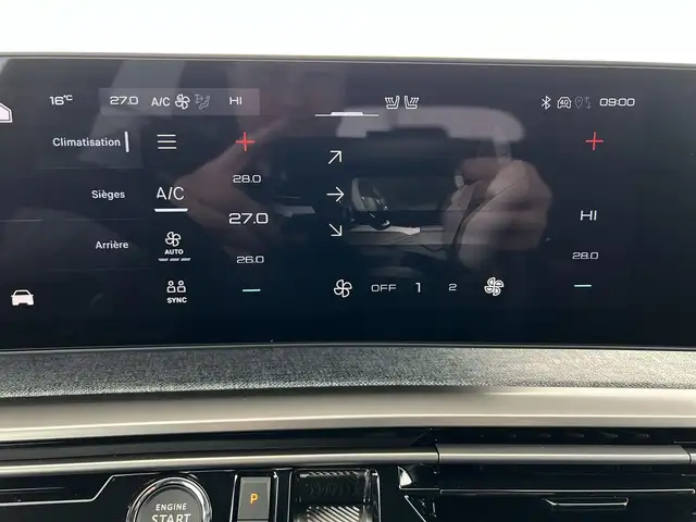 Peugeot 5008 view 12