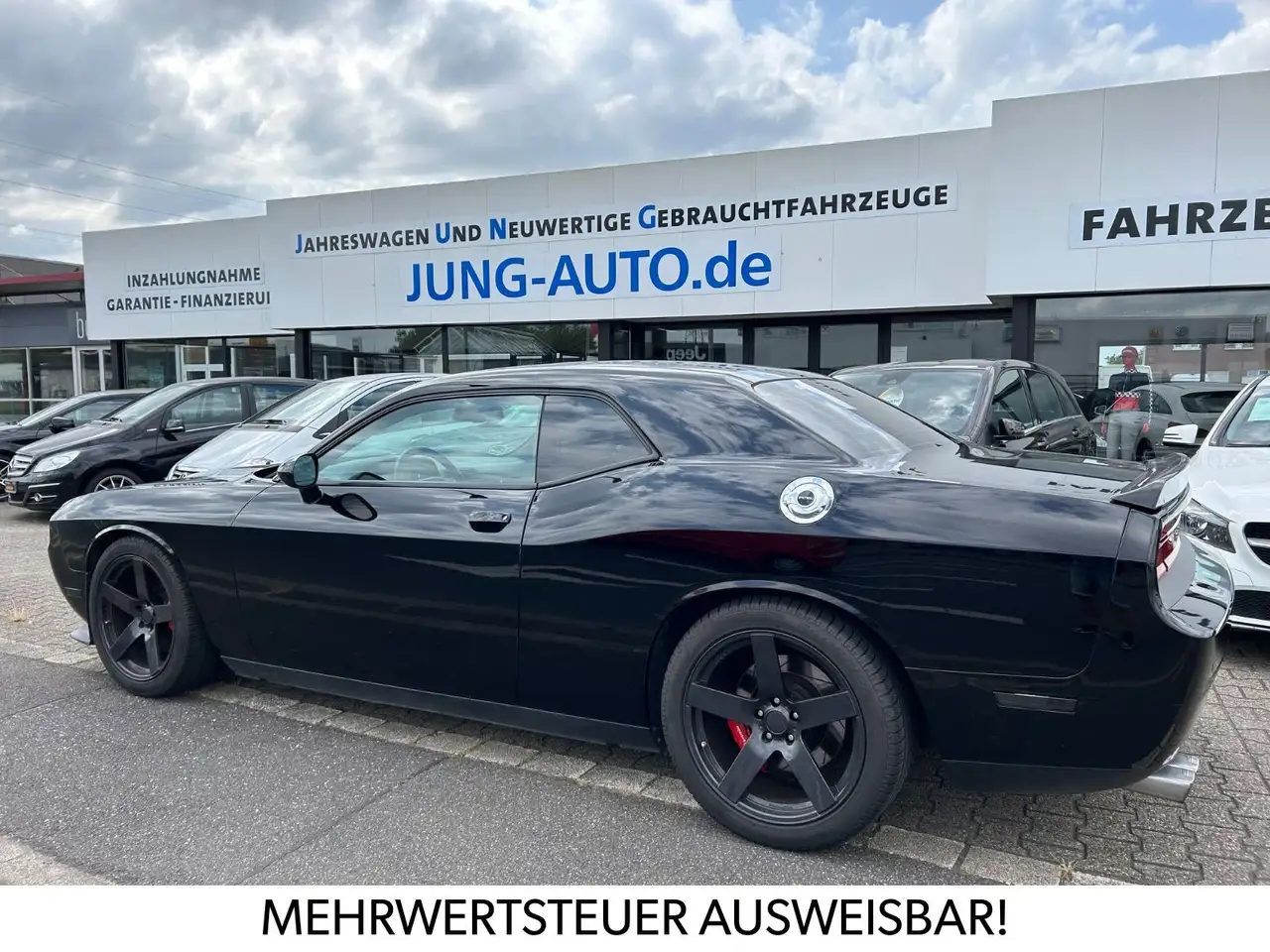 Dodge Challenger