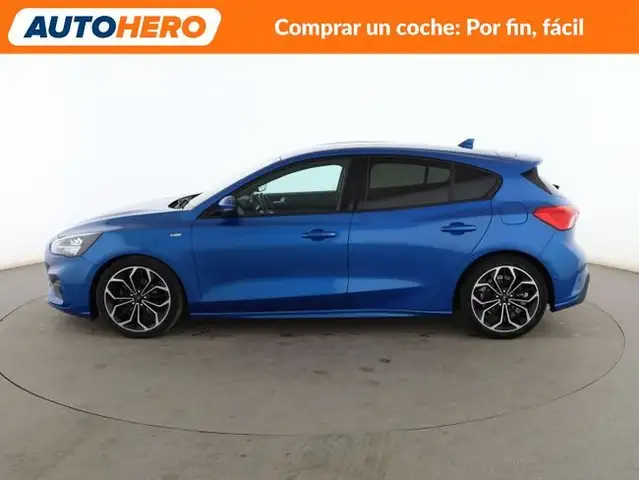 Ford Focus view 3