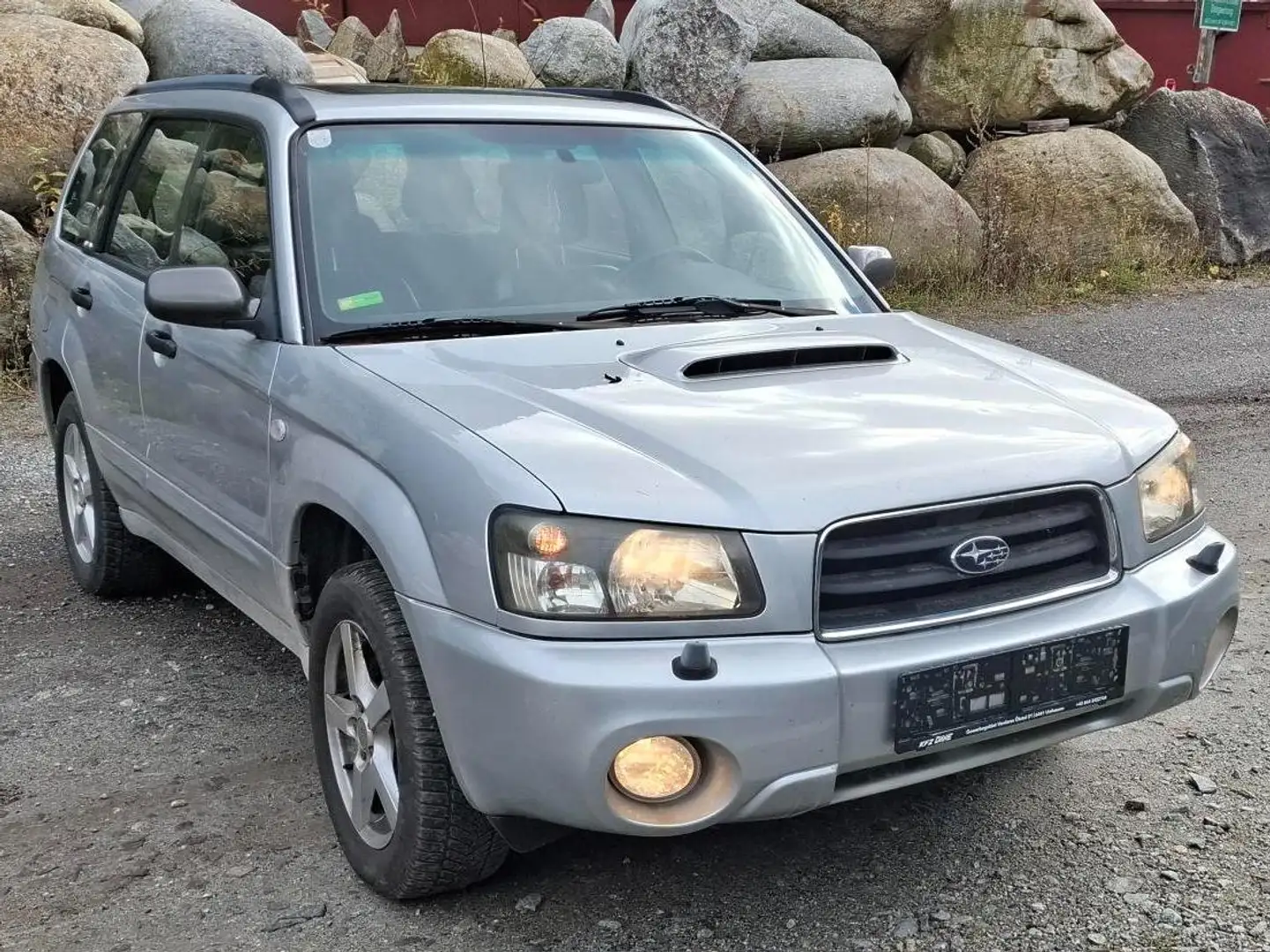 Subaru Forester 2.O Turbo Ezüst - 1