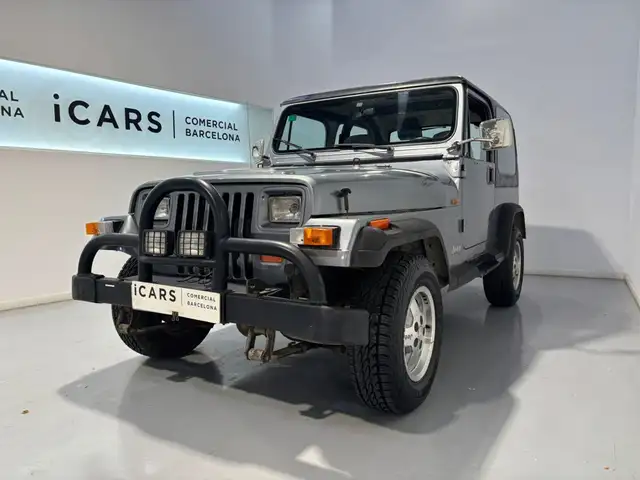 Jeep Wrangler 2.5 Hard Top Base