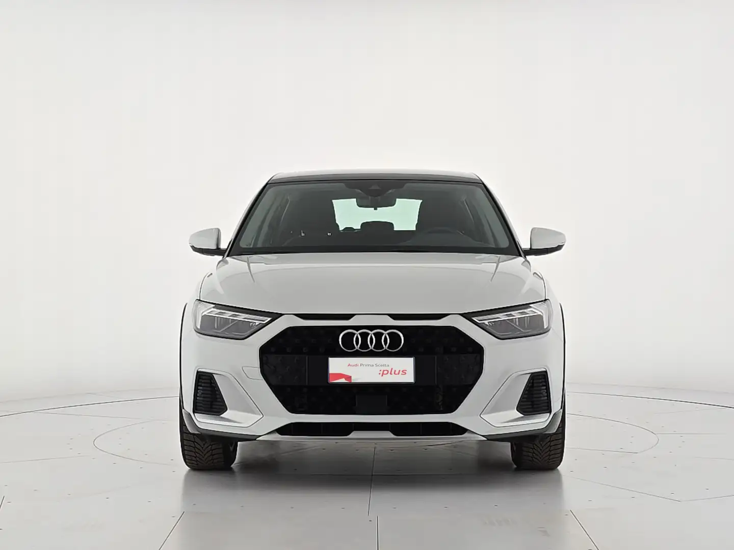 Audi A1 citycarver 30 1.0 tfsi admired 110cv Bianco - 2