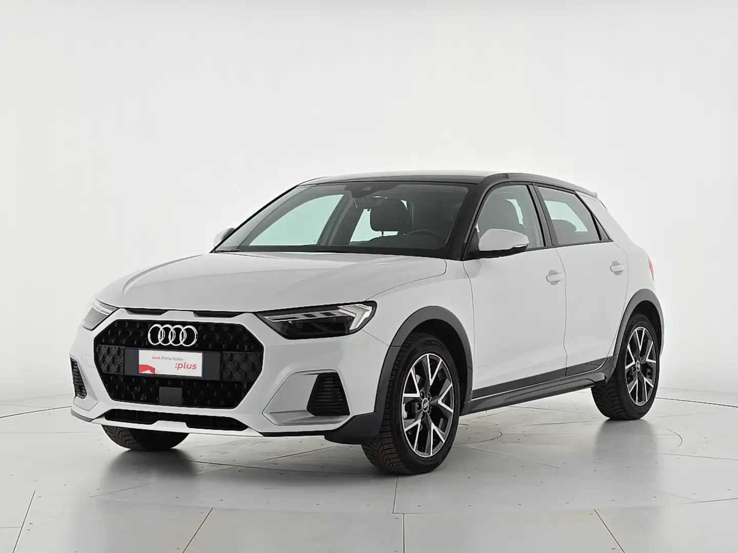 Audi A1 citycarver 30 1.0 tfsi admired 110cv Bianco - 1