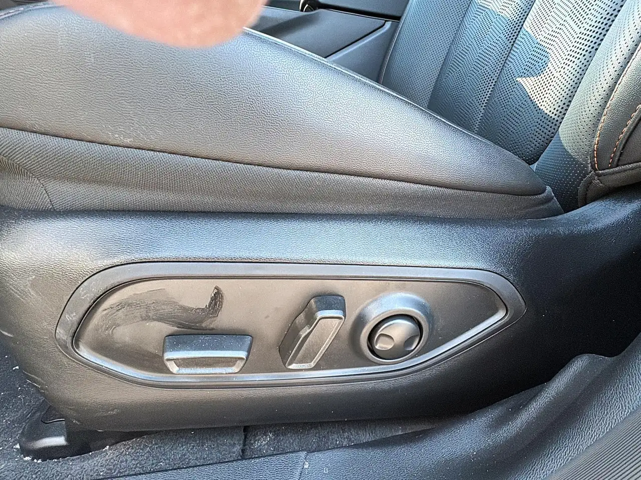 Jeep Cherokee снимка Jeep Cherokee