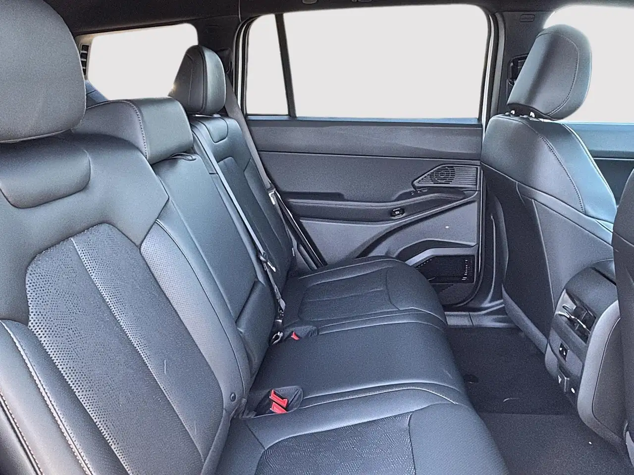Jeep Cherokee снимка Jeep Cherokee