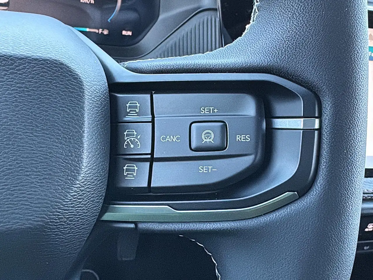 Jeep Cherokee снимка Jeep Cherokee