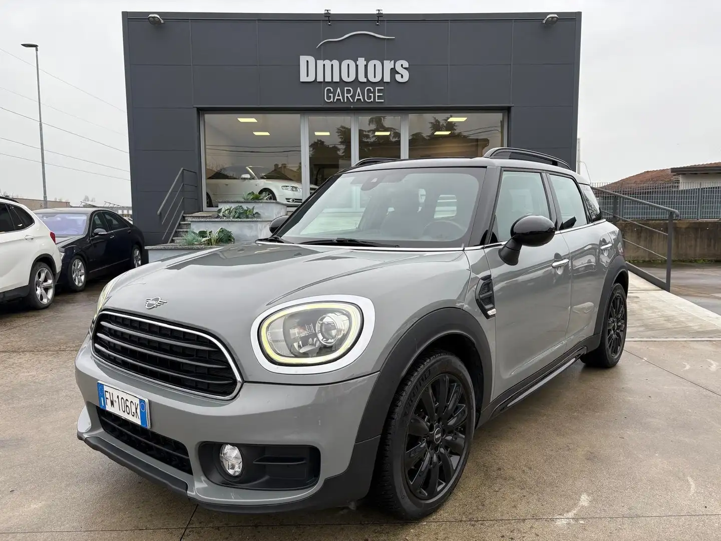 MINI Cooper D Countryman Mini Countryman 2.0 Cooper D Hype auto-UNICOPROPR. Grau - 1