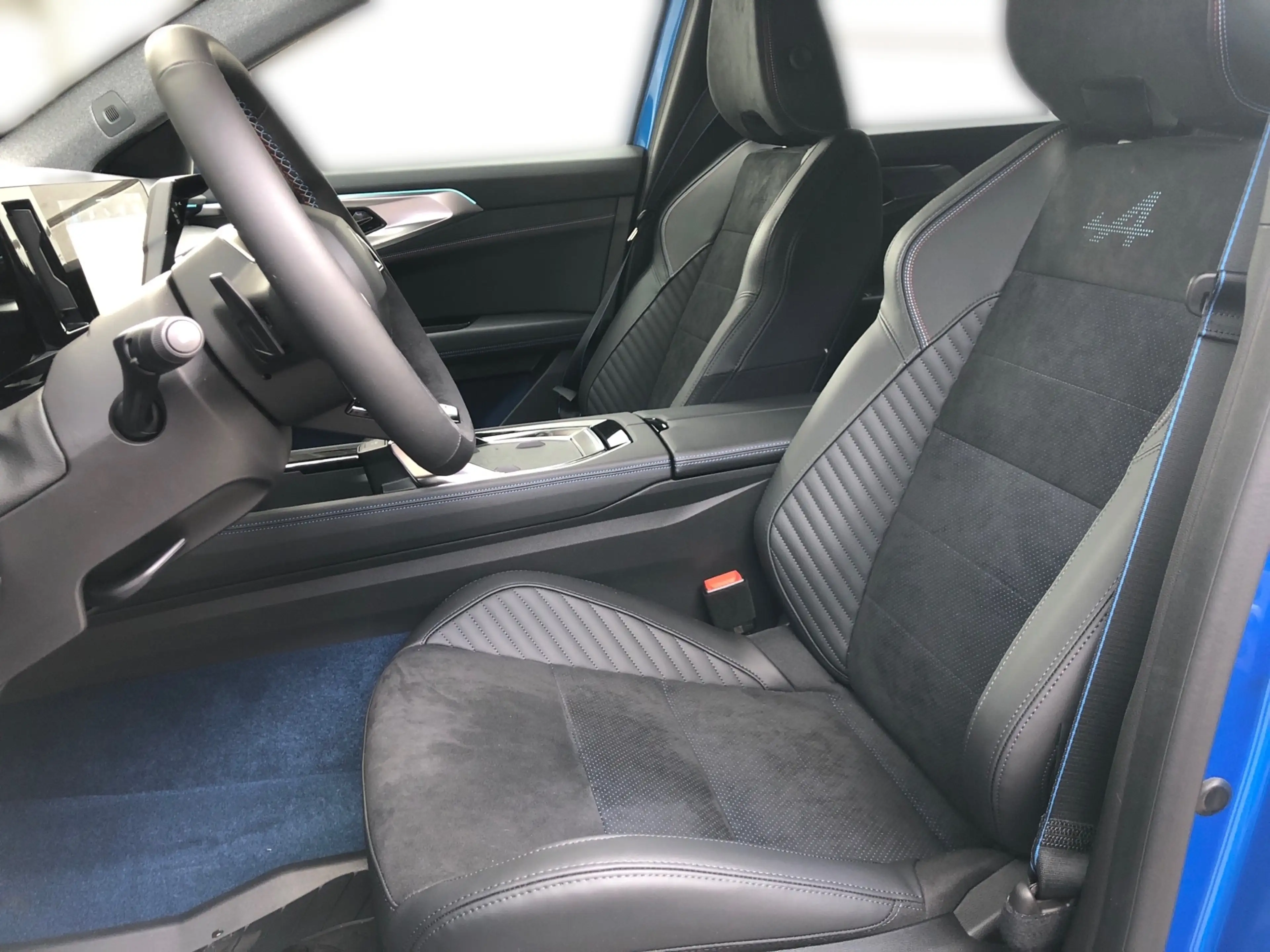 Renault Rafale RAFALE Atelier Alpine Hyper Hybrid E-Tech 4x4 300 Plug-in — photo 9
