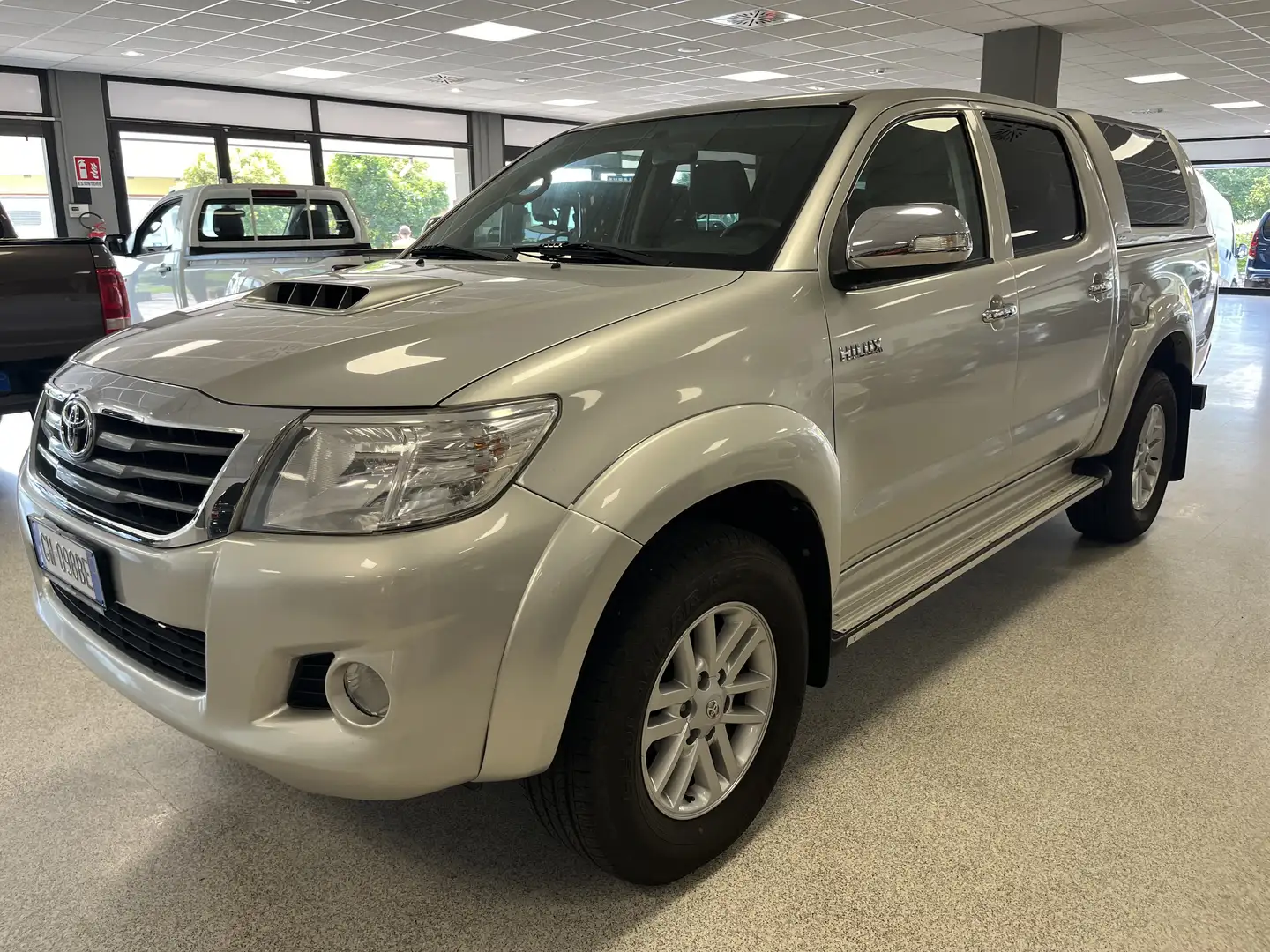 Toyota Hilux 3.0 double cab Stylex auto Argento - 2