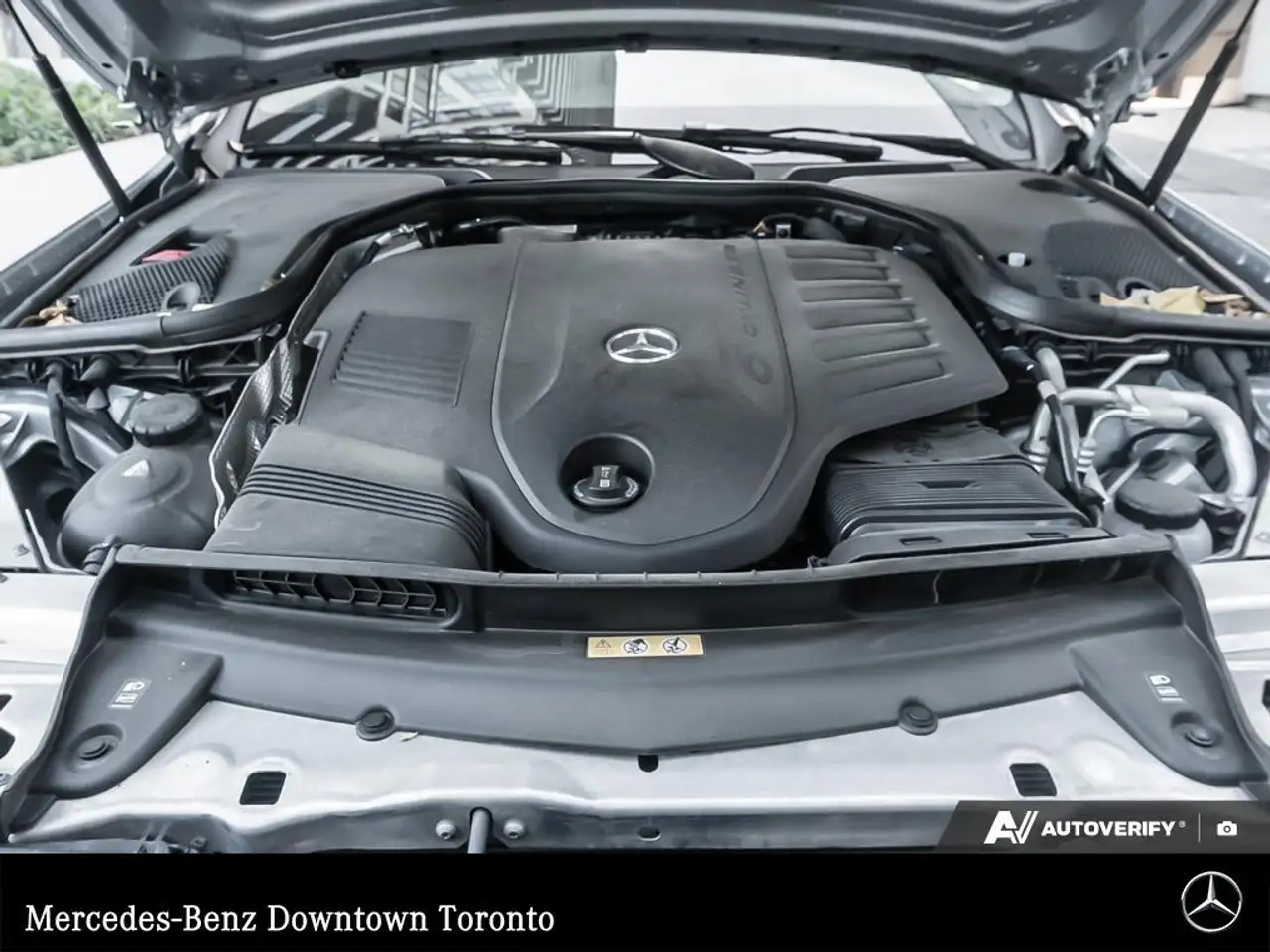 Mercedes-Benz E-Class photo Mercedes-Benz E-Class