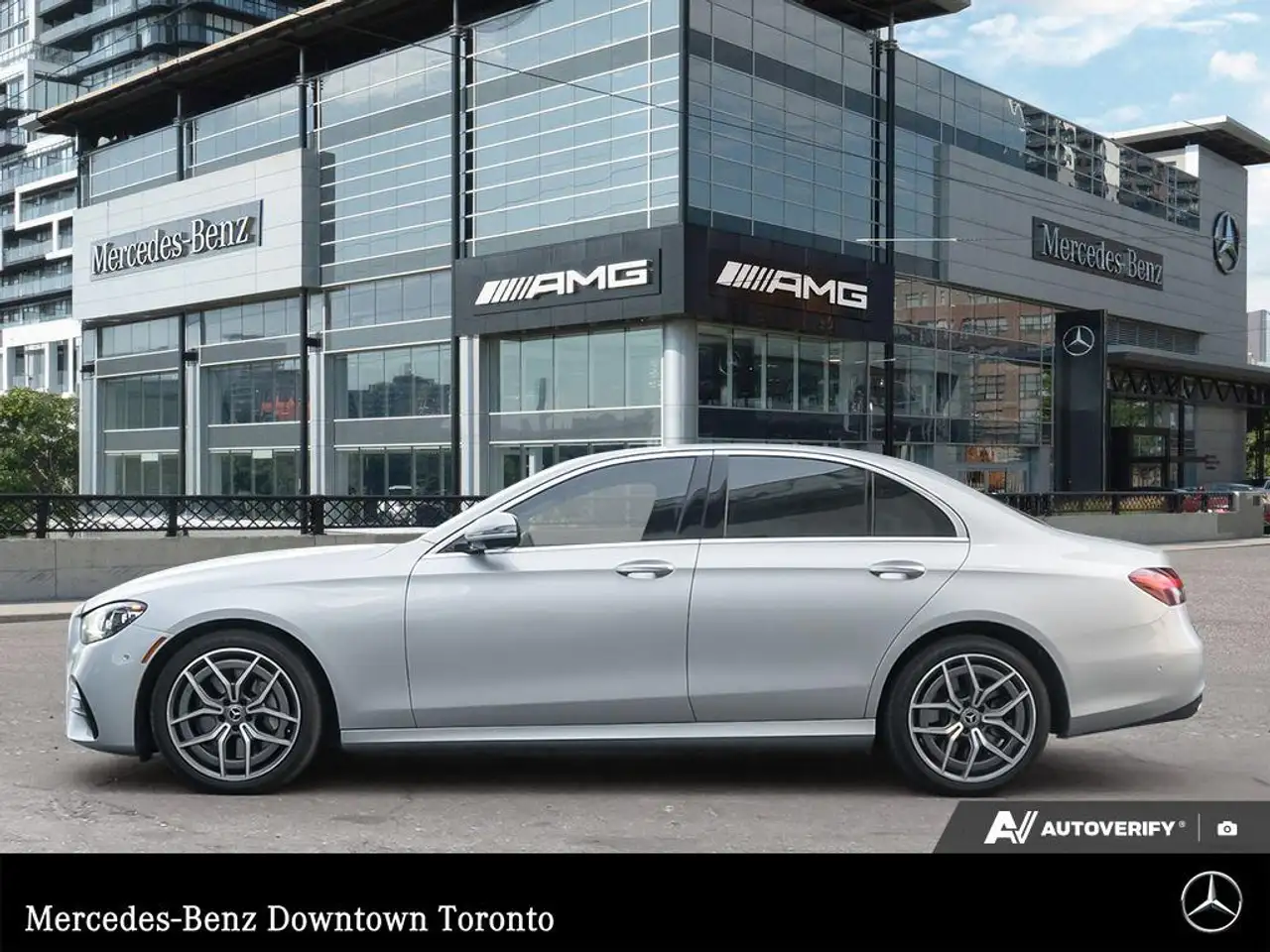 Mercedes-Benz E-Class photo Mercedes-Benz E-Class