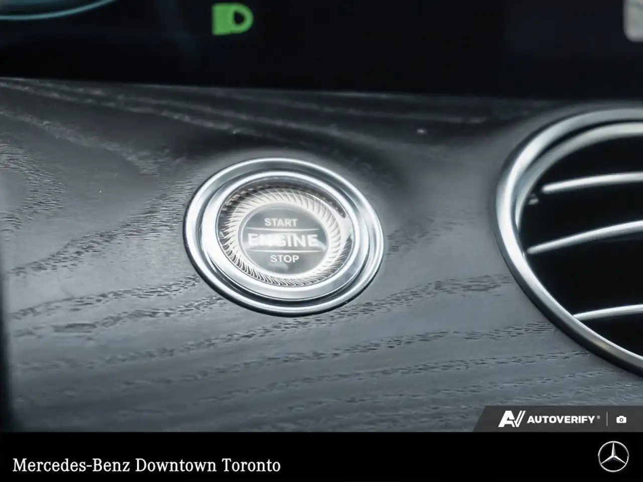 Mercedes-Benz E-Class photo Mercedes-Benz E-Class