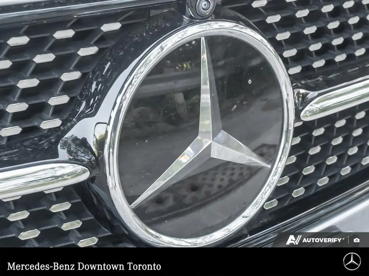 Mercedes-Benz E-Class photo Mercedes-Benz E-Class