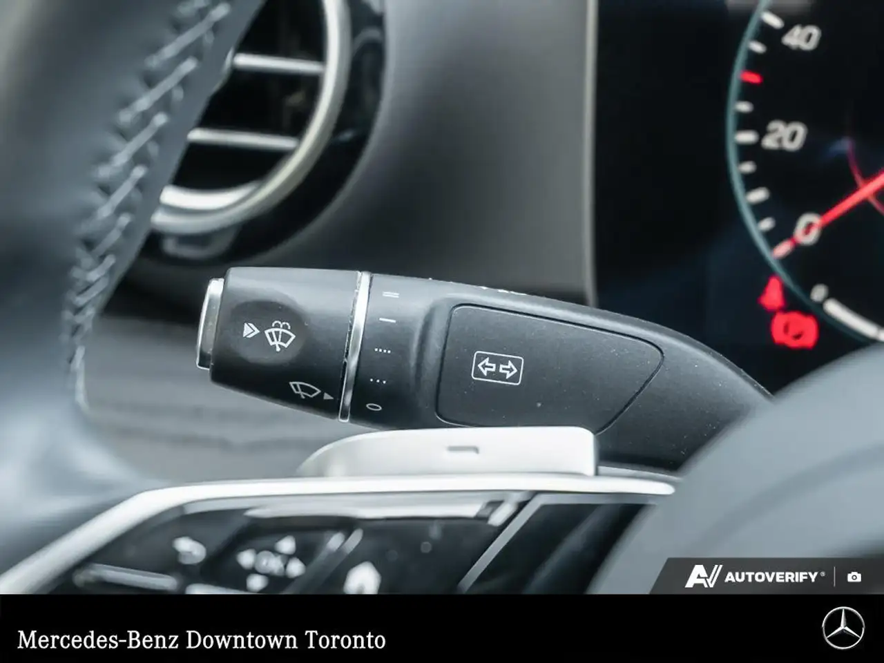 Mercedes-Benz E-Class photo Mercedes-Benz E-Class