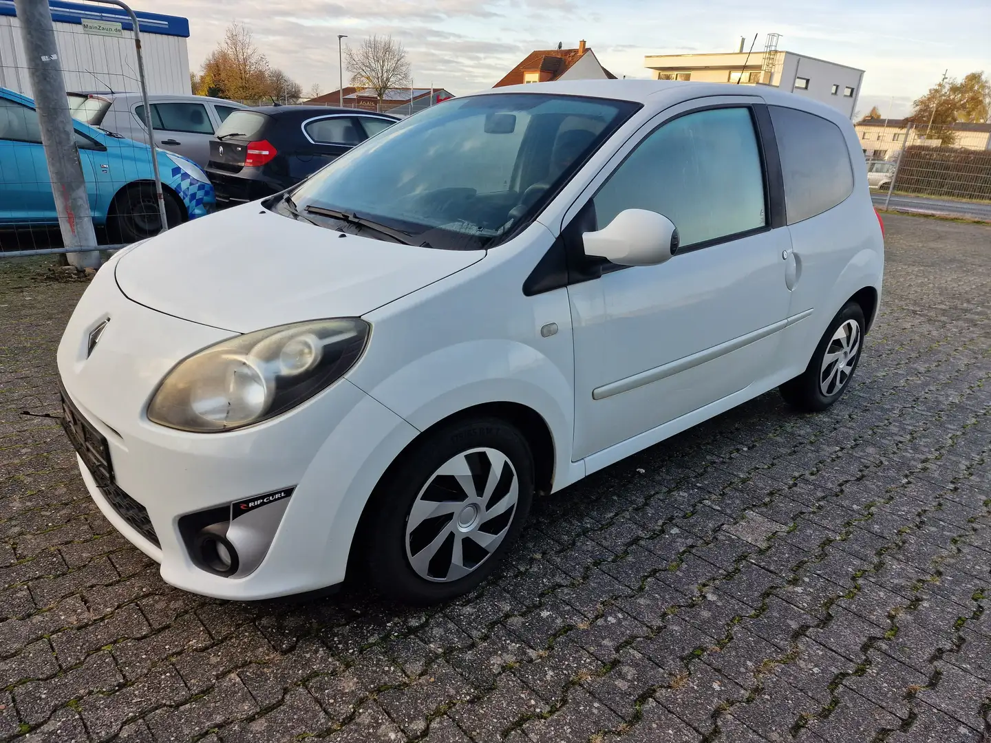 Renault Twingo Rip Curl TÜV 06/27 Weiß - 1