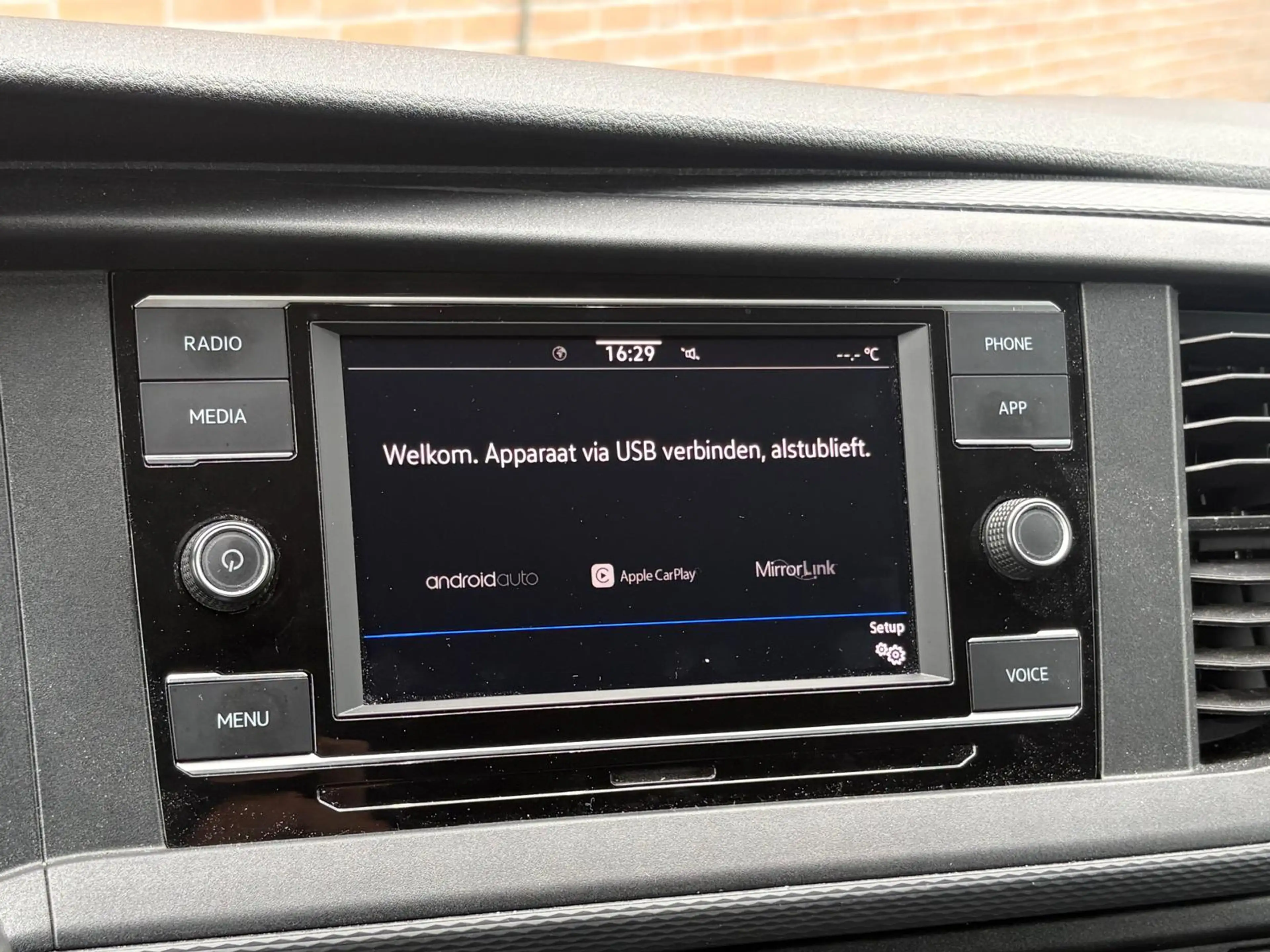 Volkswagen Transporter 2.0TDI 150PK Lang / Carplay / 2.500KG Trekhaak / E — photo 8