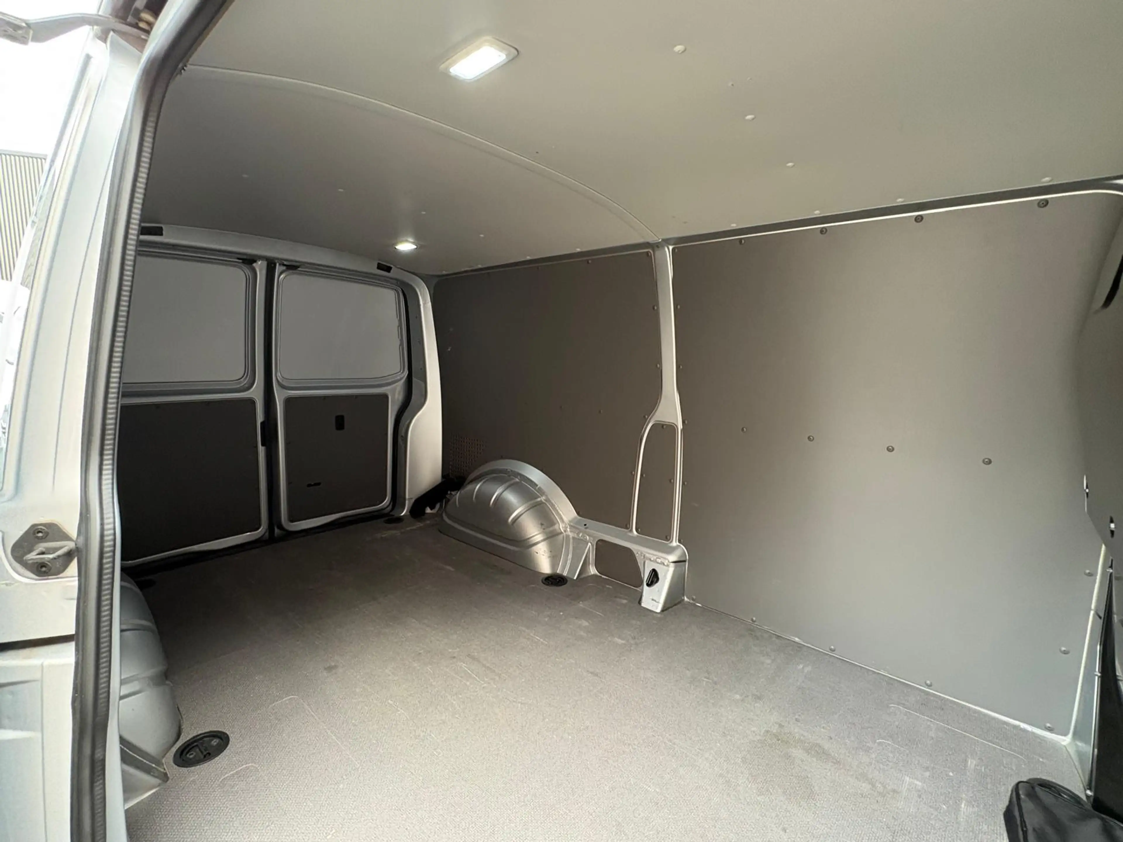 Volkswagen Transporter 2.0TDI 150PK Lang / Carplay / 2.500KG Trekhaak / E — photo 25