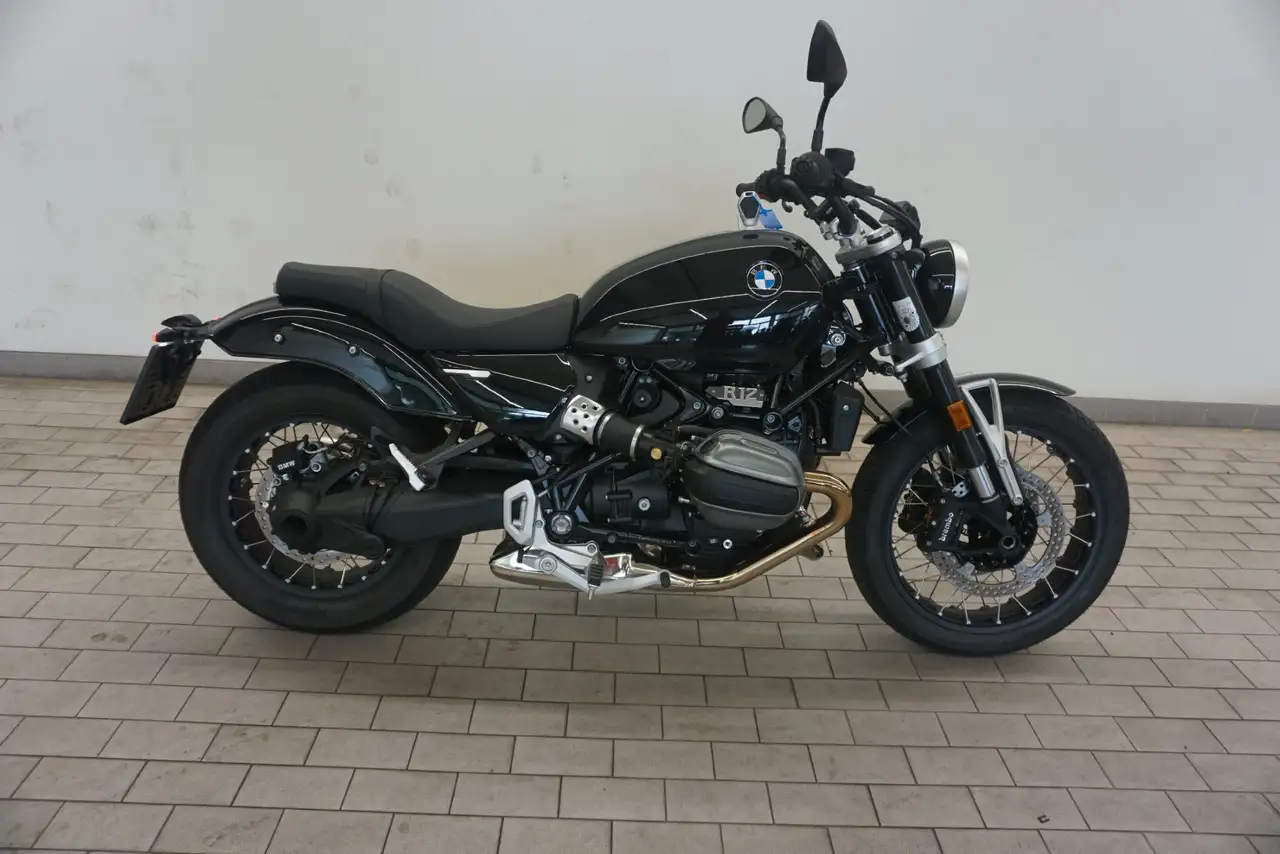 BMW R 12